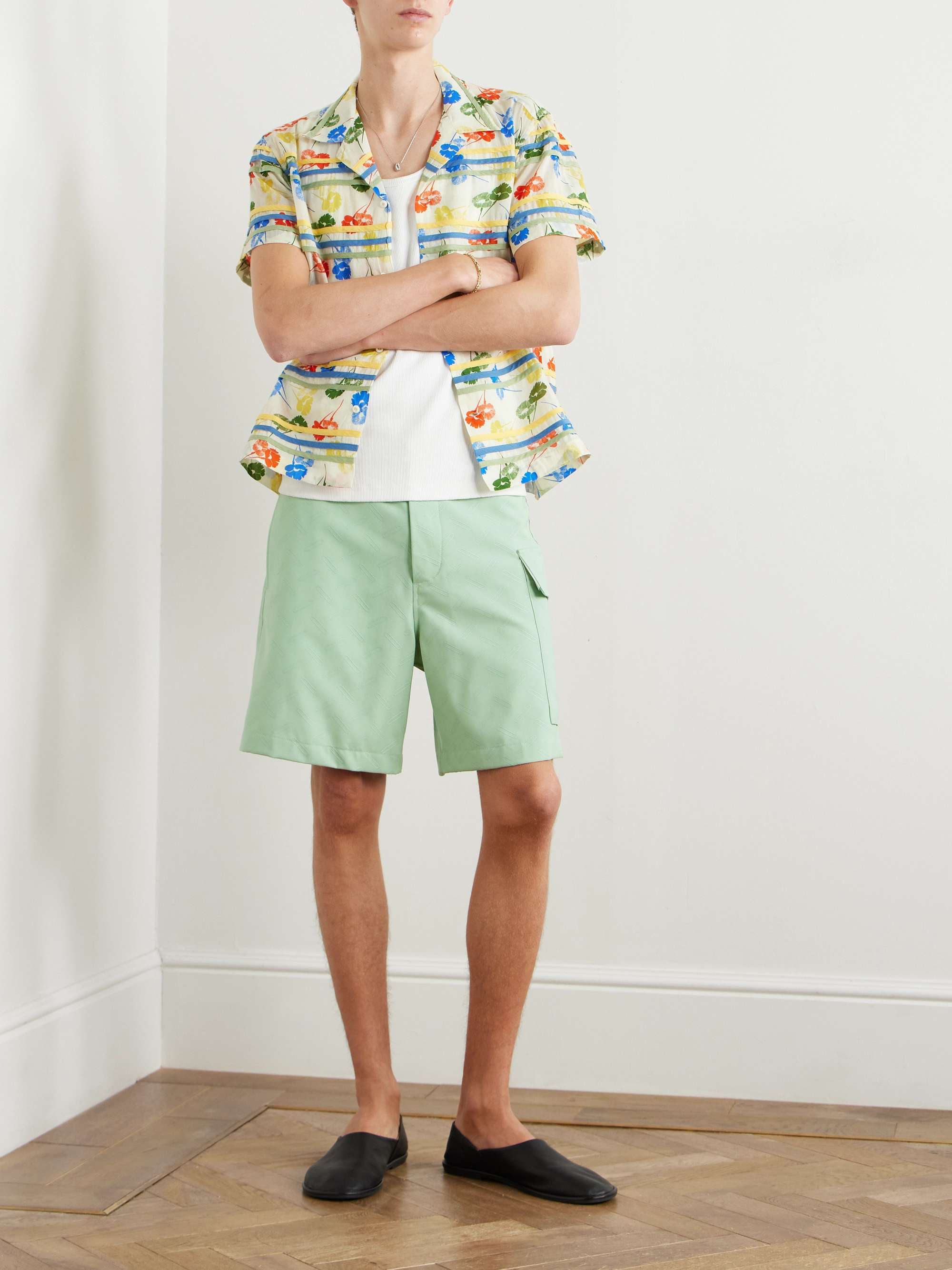 Confetti Straight-Leg Embroidered Grain de Poudre Wool Cargo Shorts view