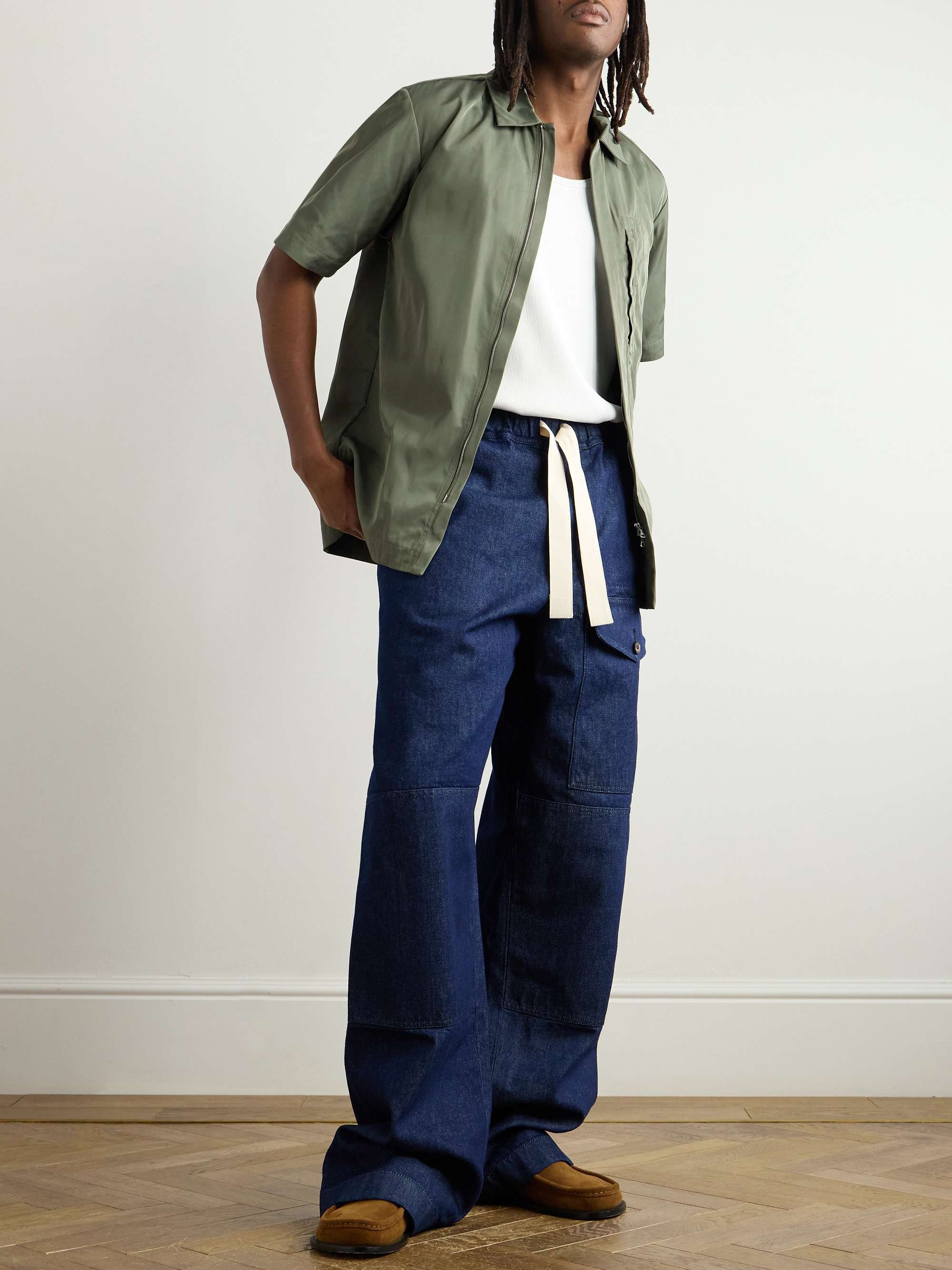 Straight-Leg Panelled Jeans view
