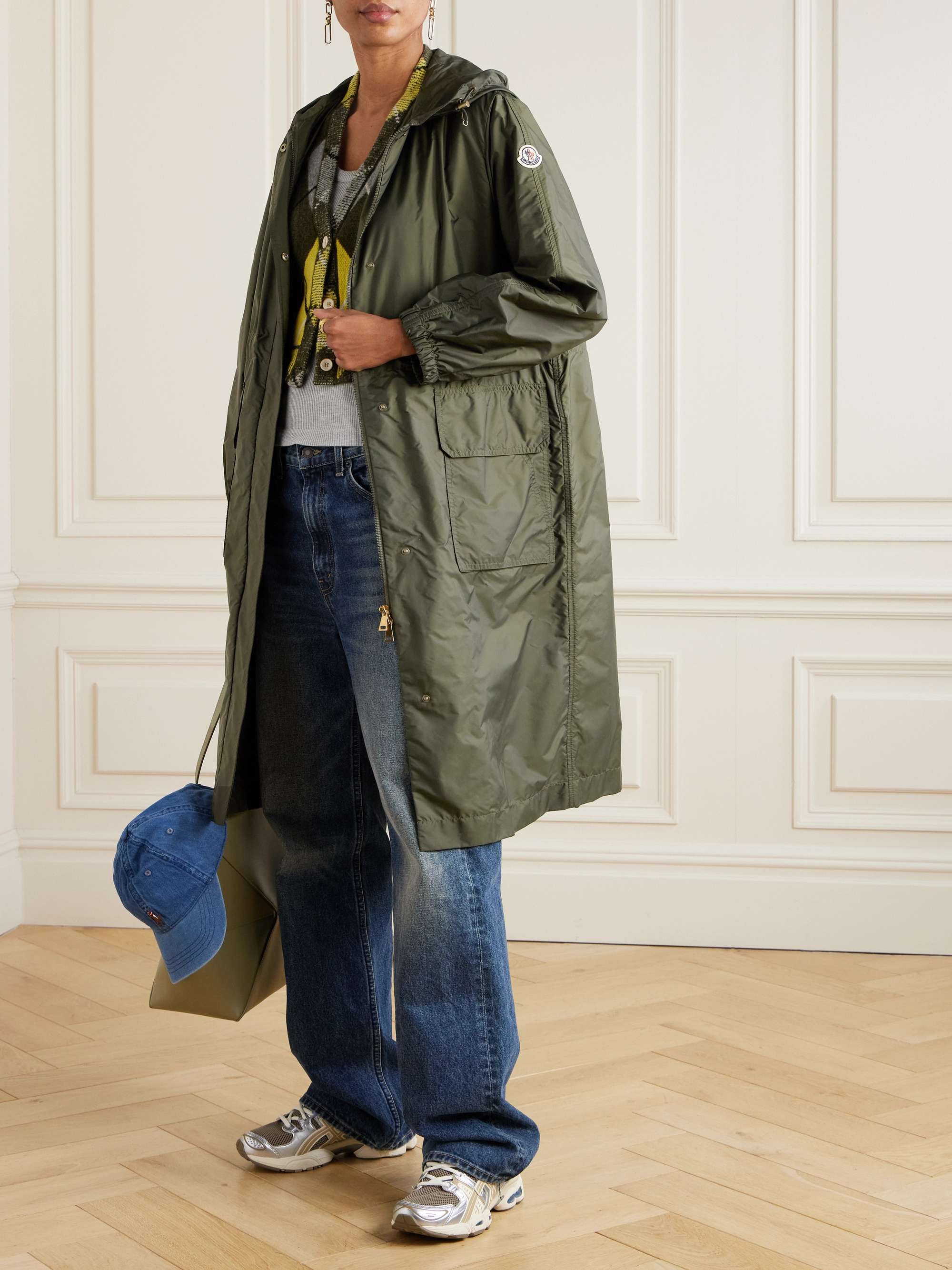 Hiengos shell hooded coat view