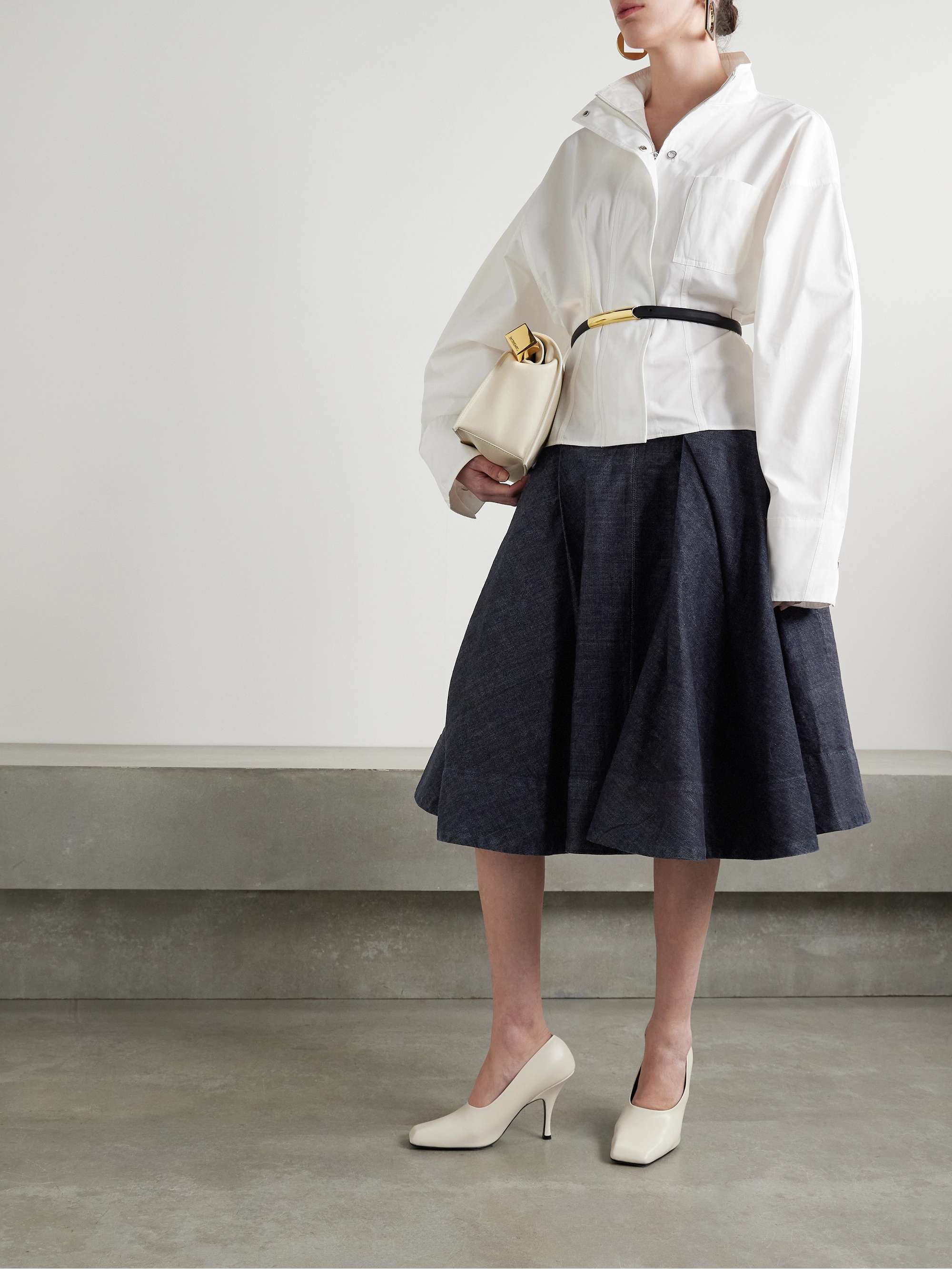 Salon de-Nîmes pleated denim skirt view