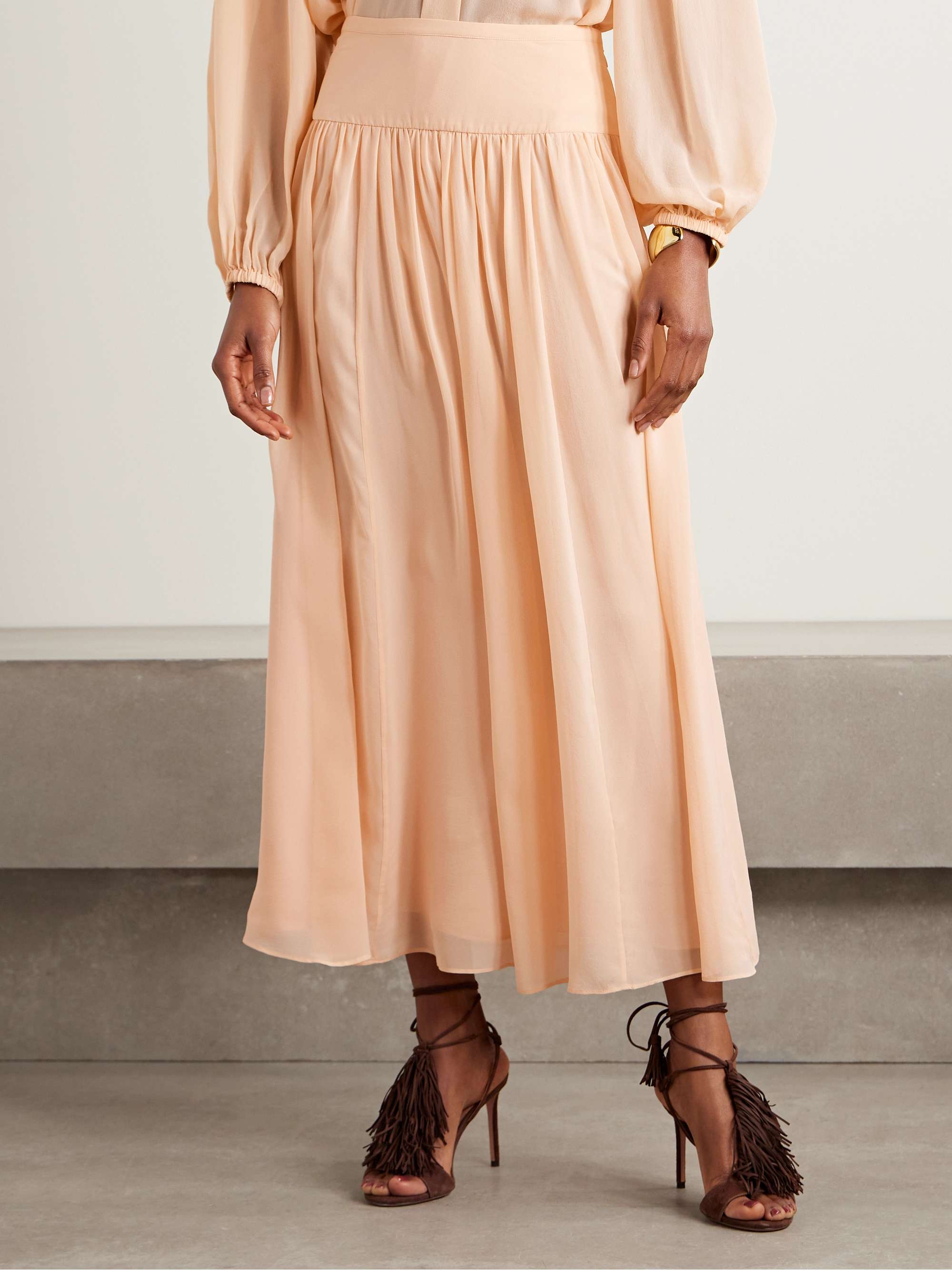 Reina gathered silk crepe de chine midi skirt view