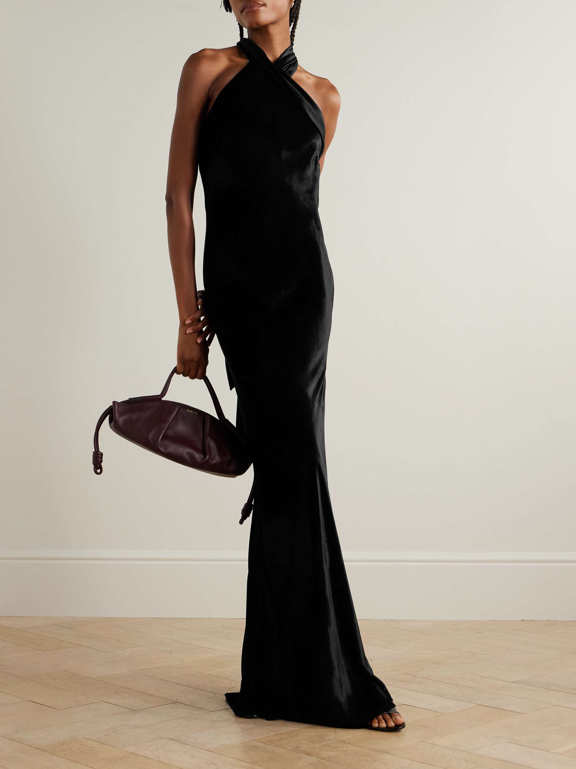 Pandora velvet gown view