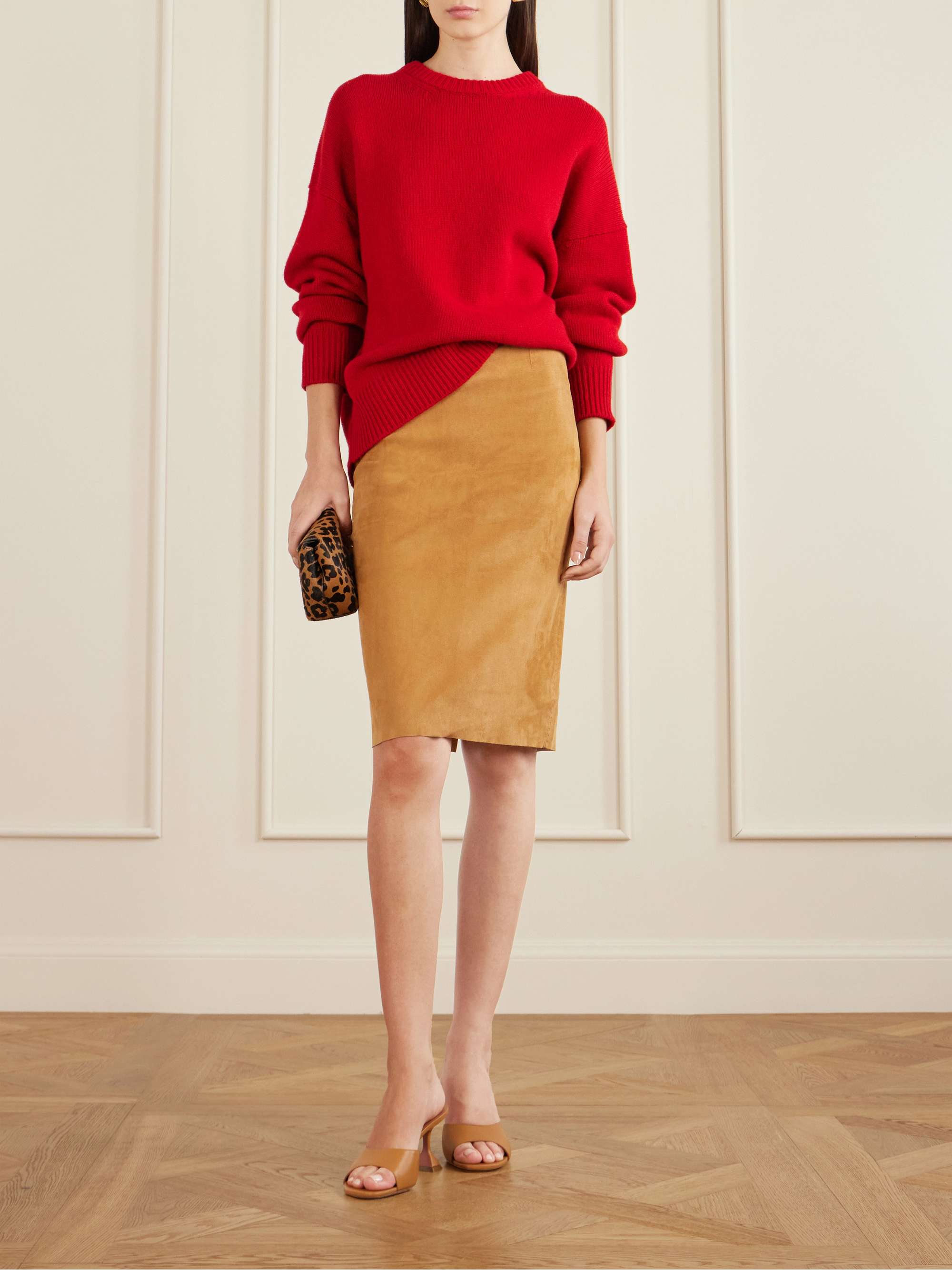 Gilda suede skirt view