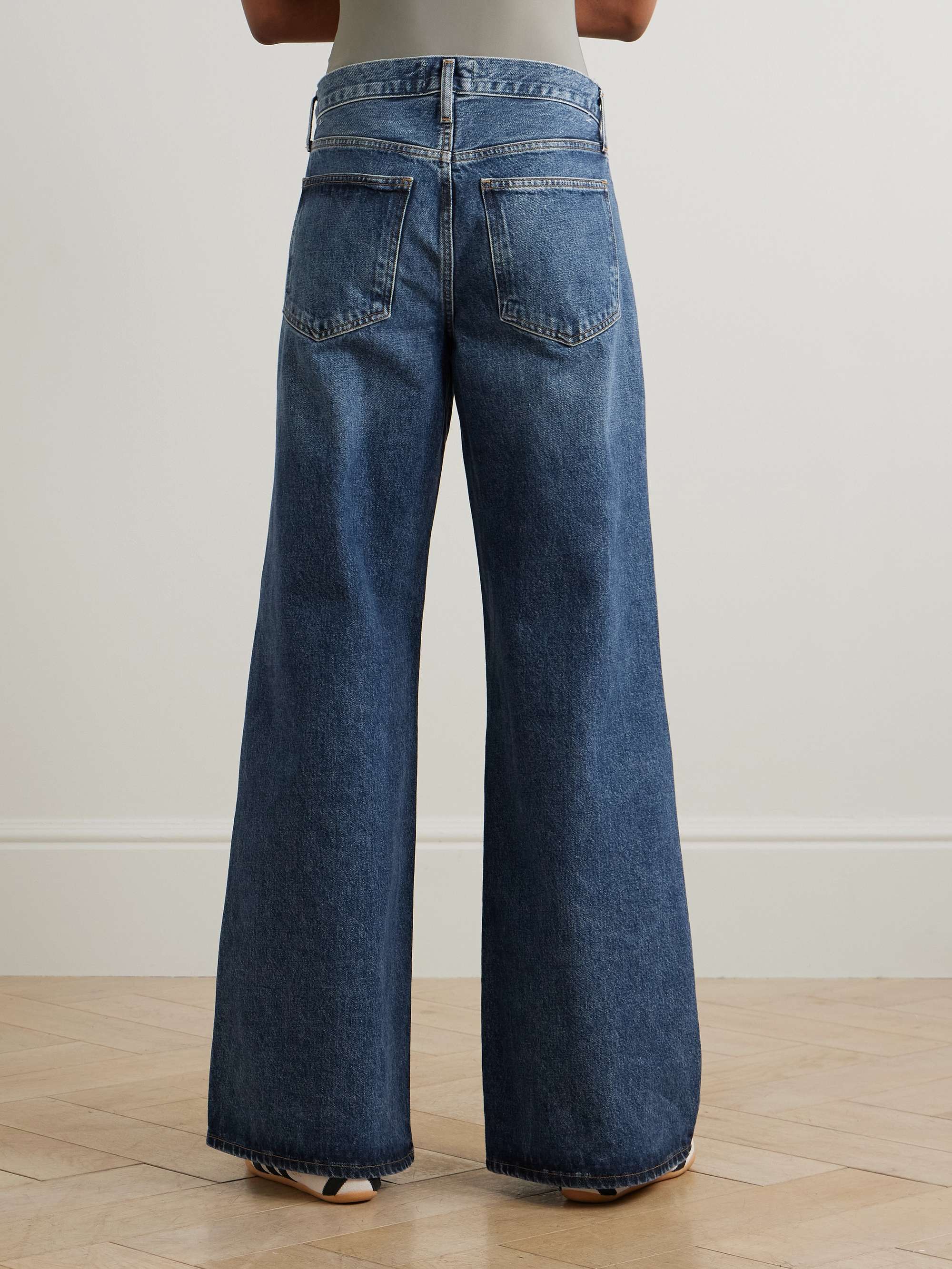 Clara Baggy low-rise wide-leg organic jeans view