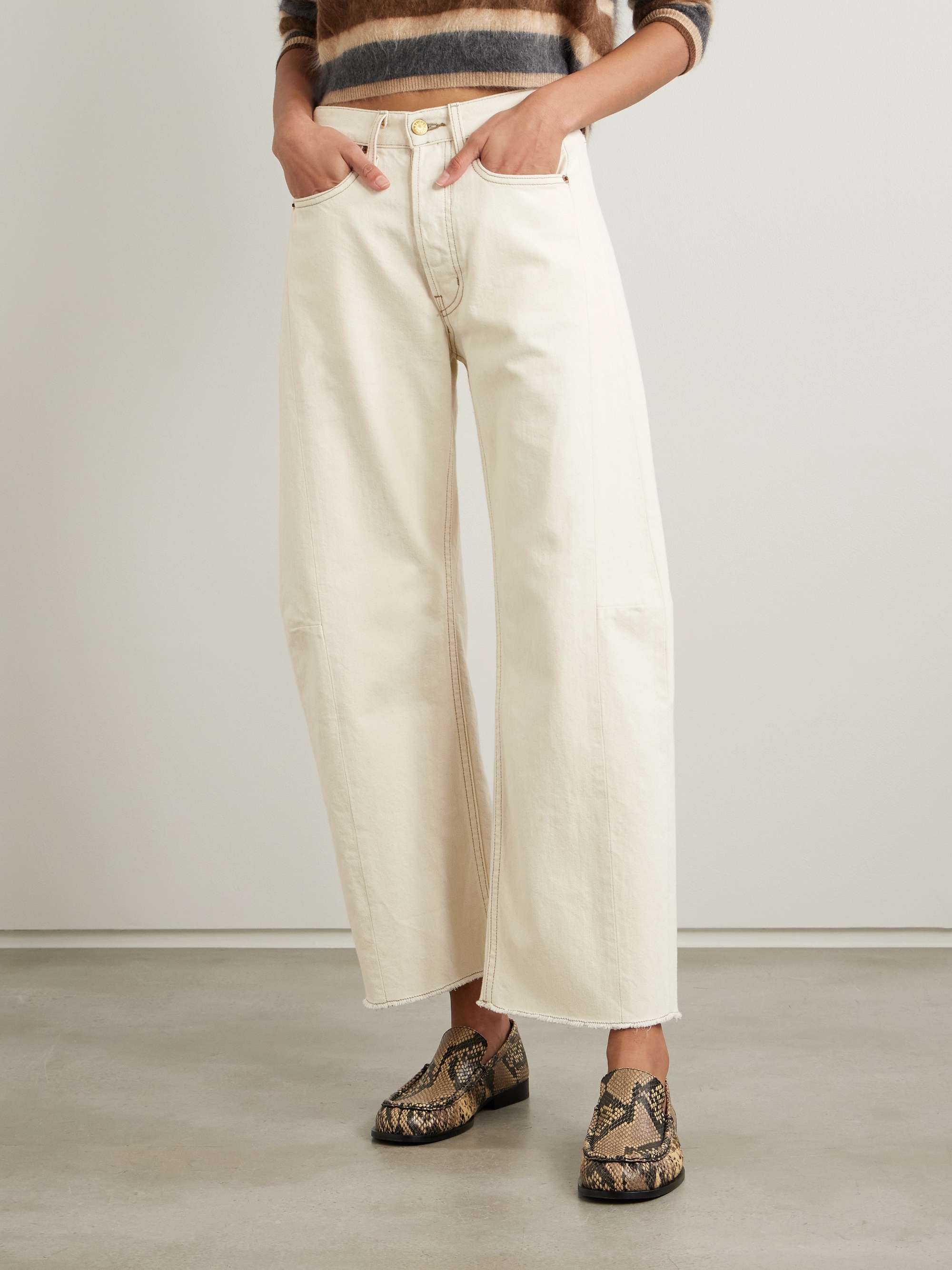 Slim Lasso high-rise tapered jeans view