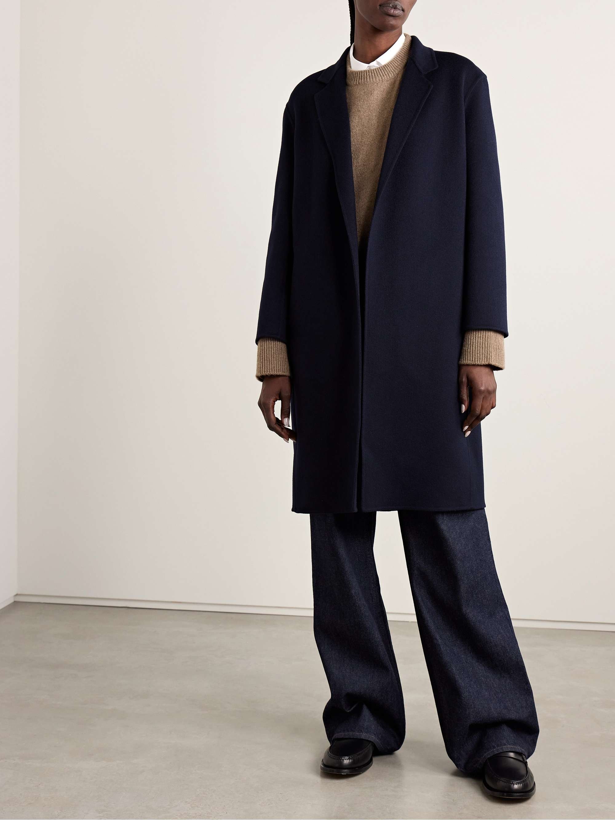 Fedra cashmere coat view