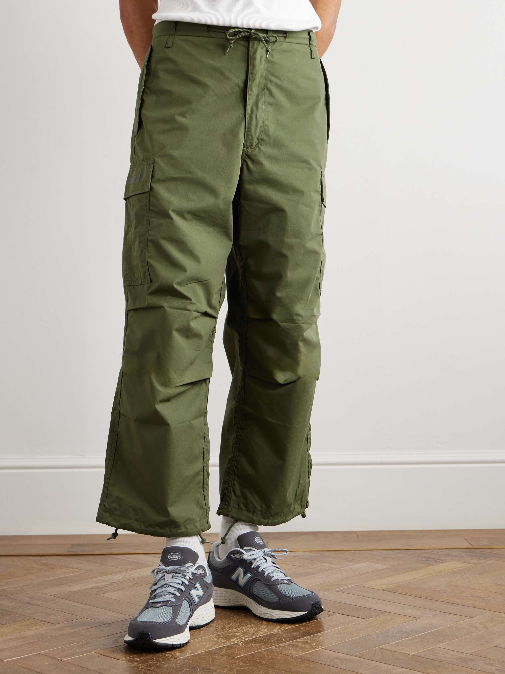 Straight-Leg Logo-Appliquéd Pleated Cotton-Blend Drawstring Cargo Trousers view