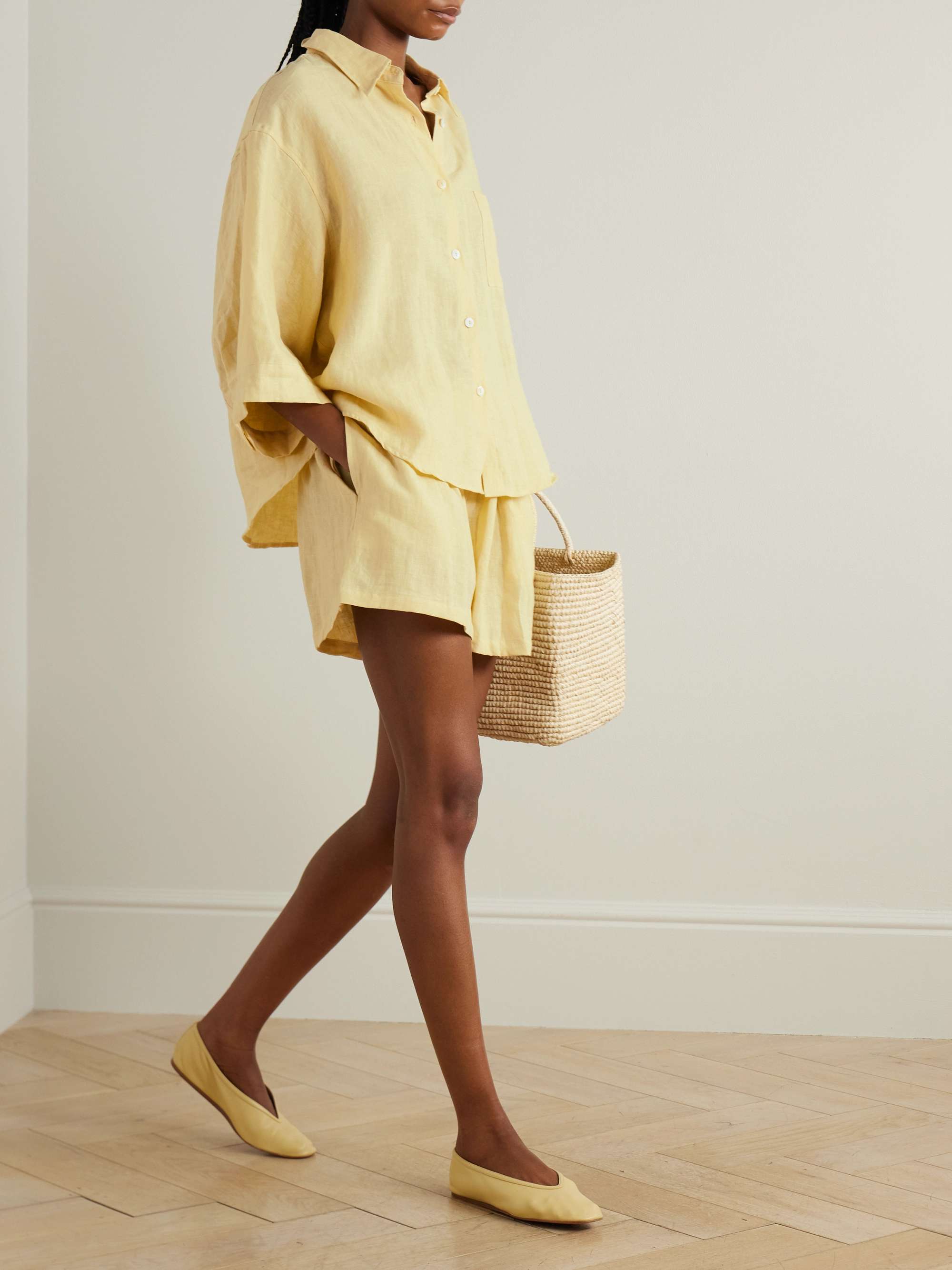 The 03 washed-linen shirt and shorts set view