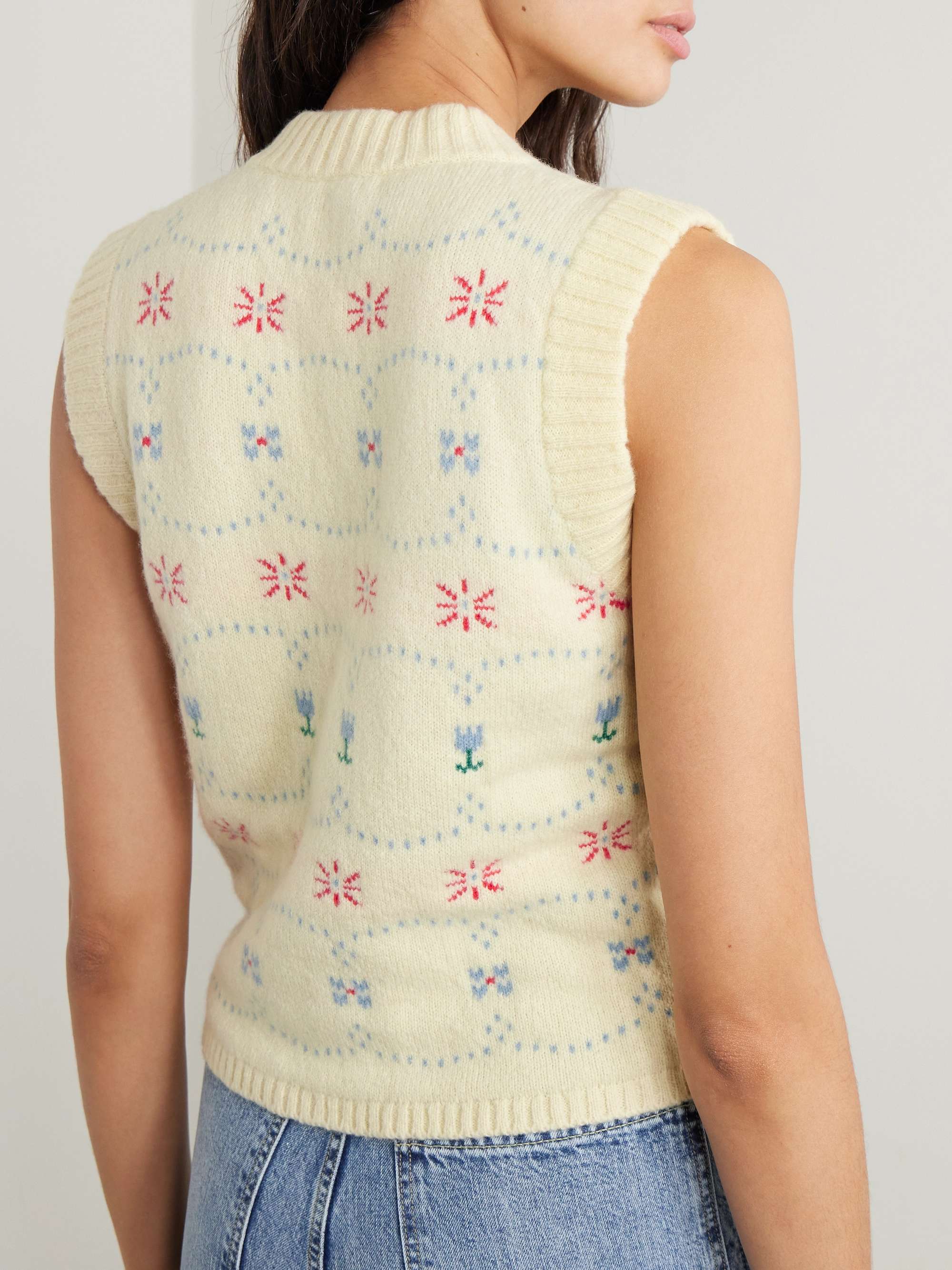 Cashmere and silk-blend jacquard vest view