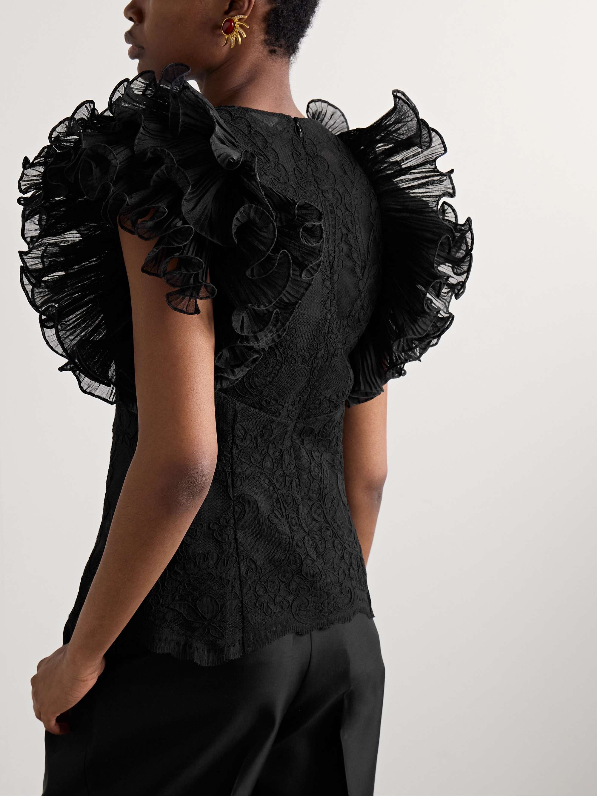 Crush ruffled plissé-tulle and corded lace top view