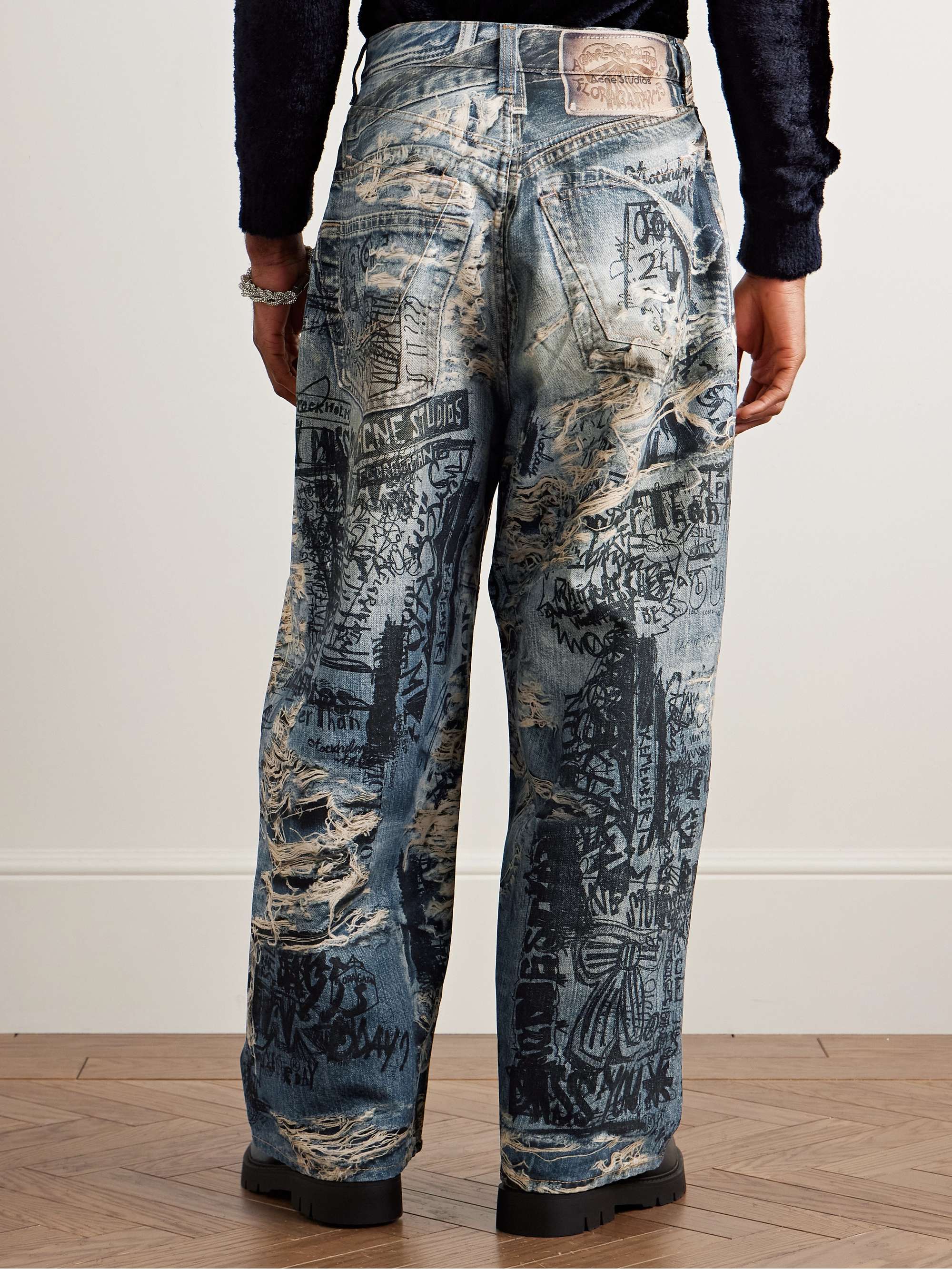 Wide-Leg Printed Jeans view
