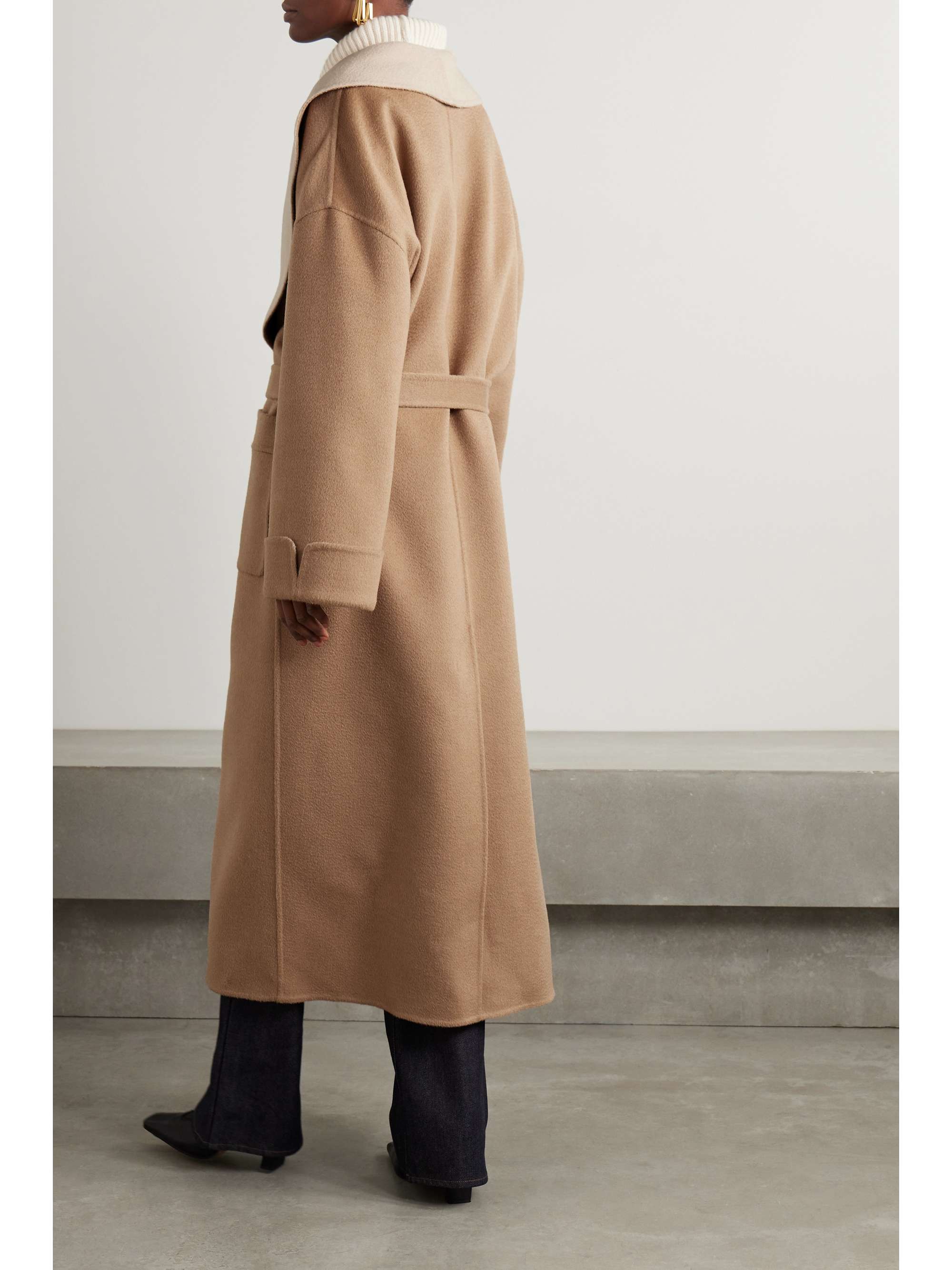 Capp Guilmar belted camel hair and wool-blend coat view
