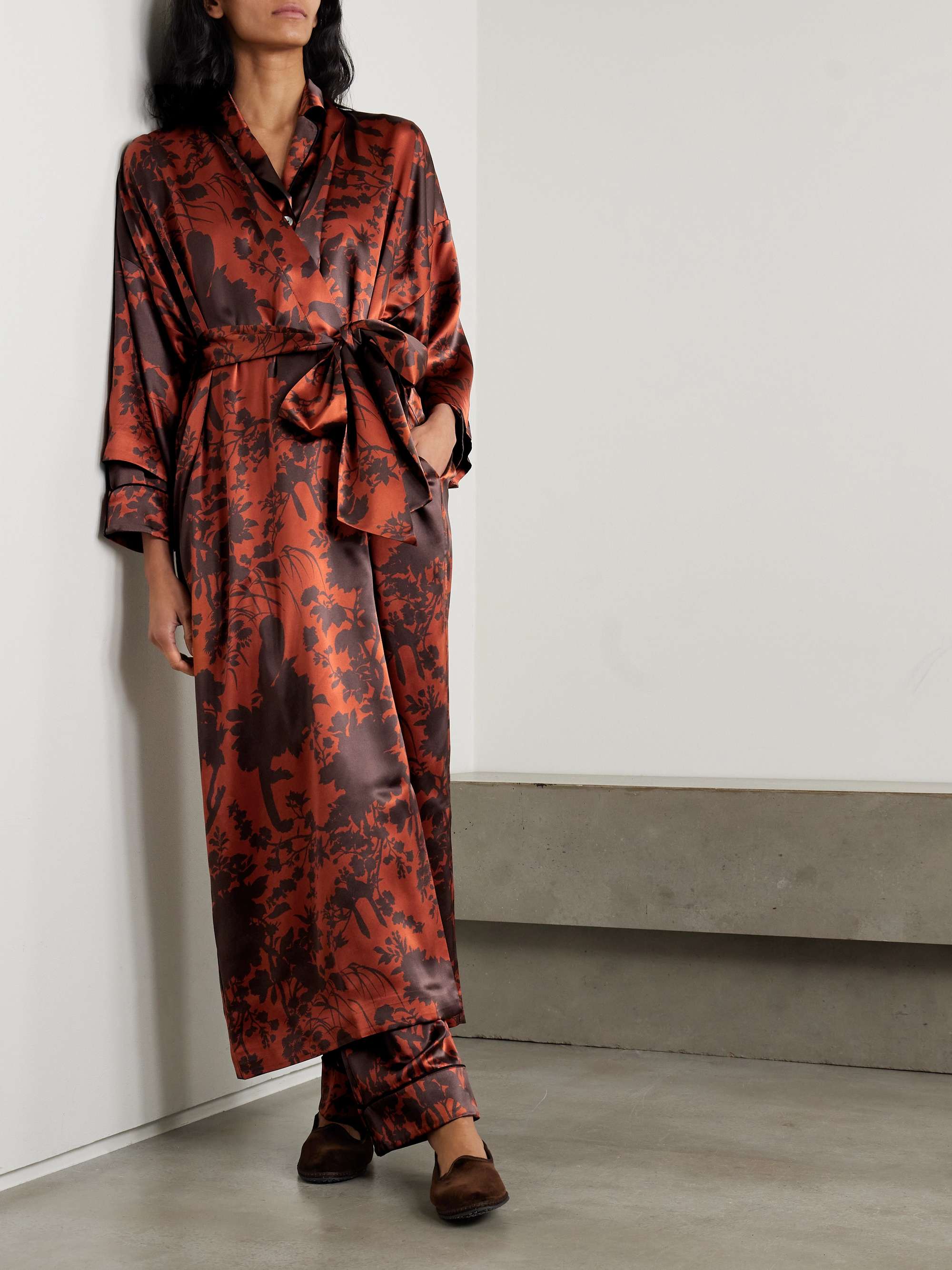 Queenie belted floral-print silk-satin robe view
