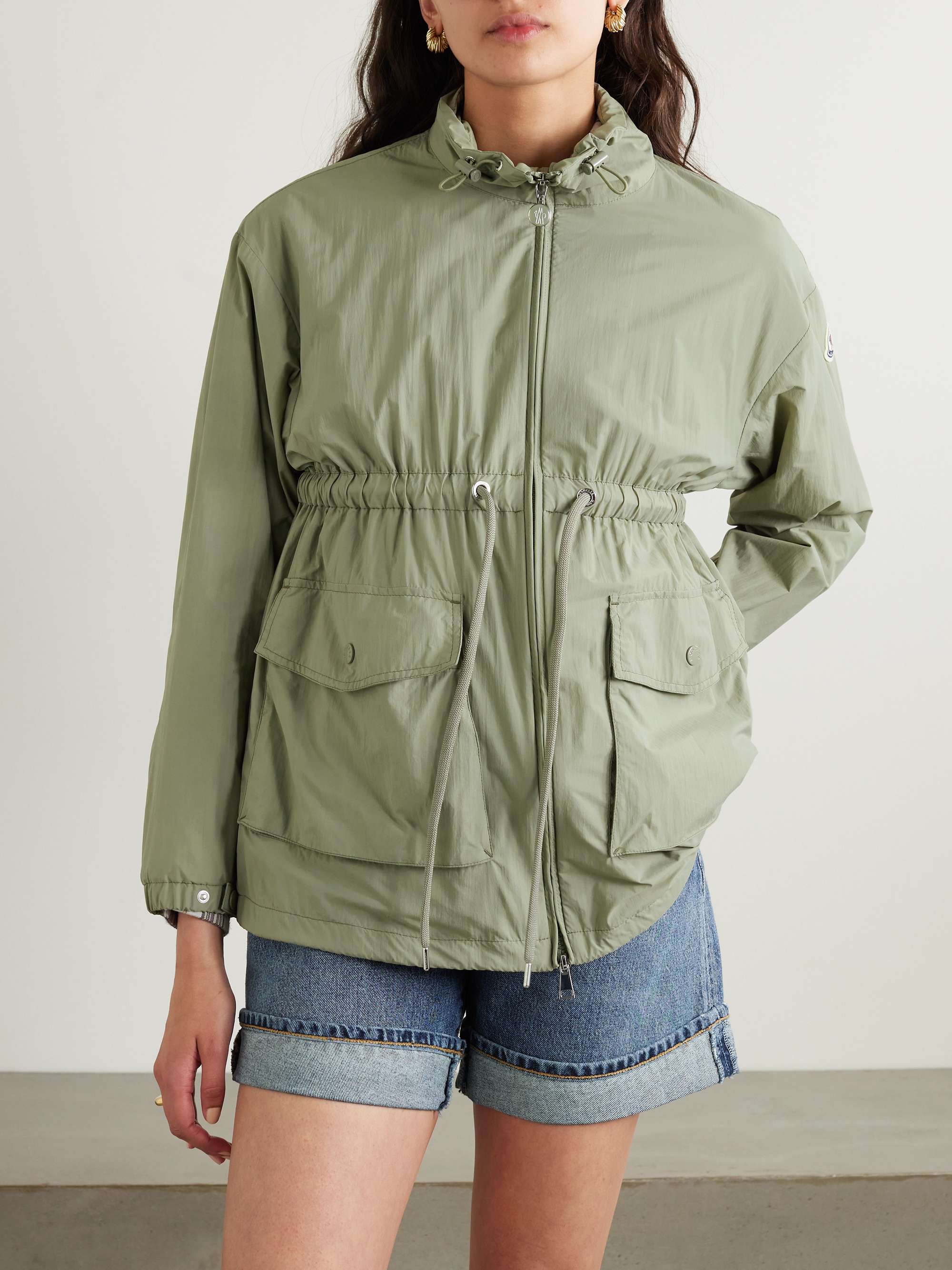 Iadi shell parka view