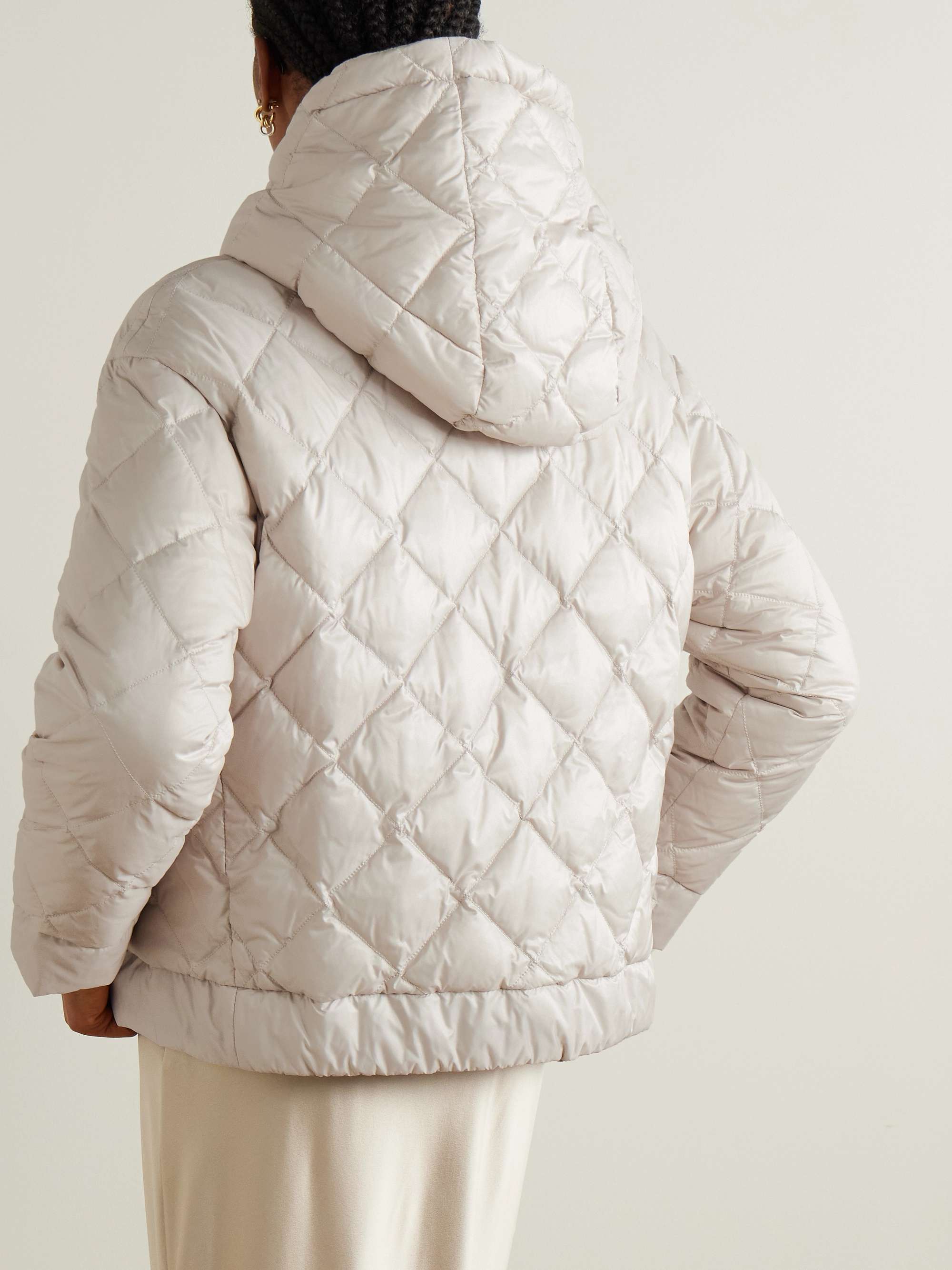The Cube quilted shell down jacket view