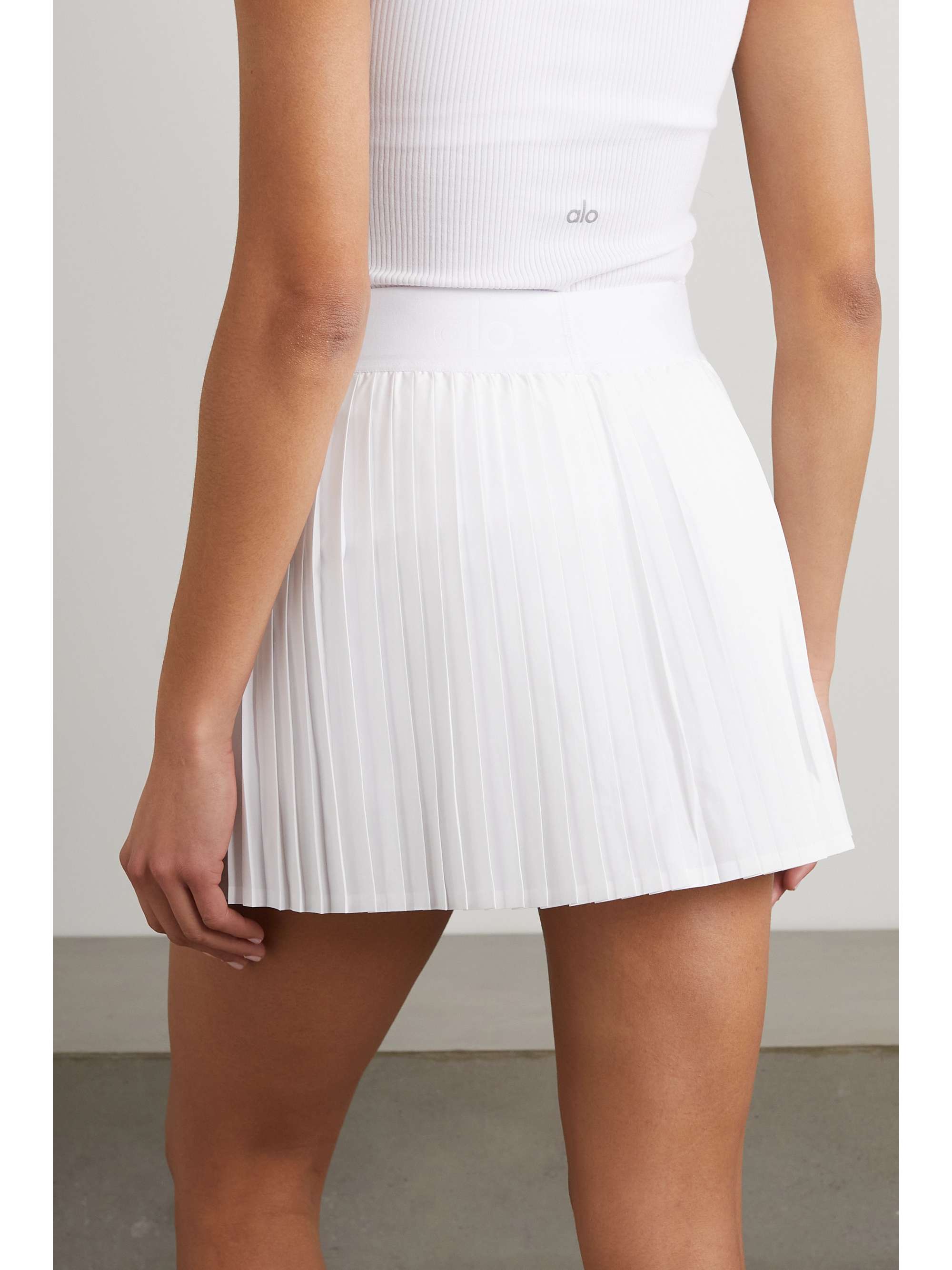 Aces wrap-effect pleated stretch tennis skirt view