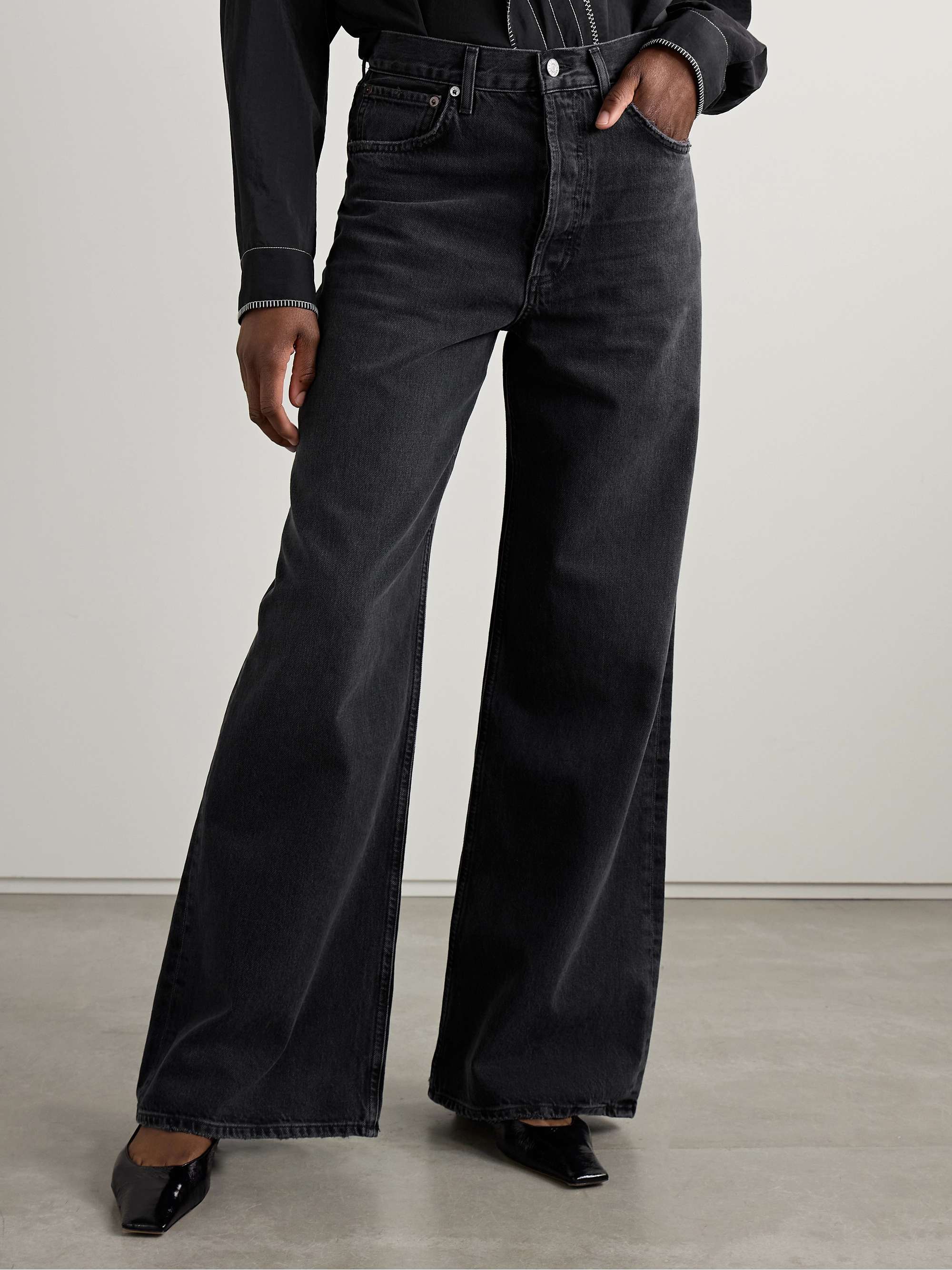 Dame high-rise wide-leg organic jeans view