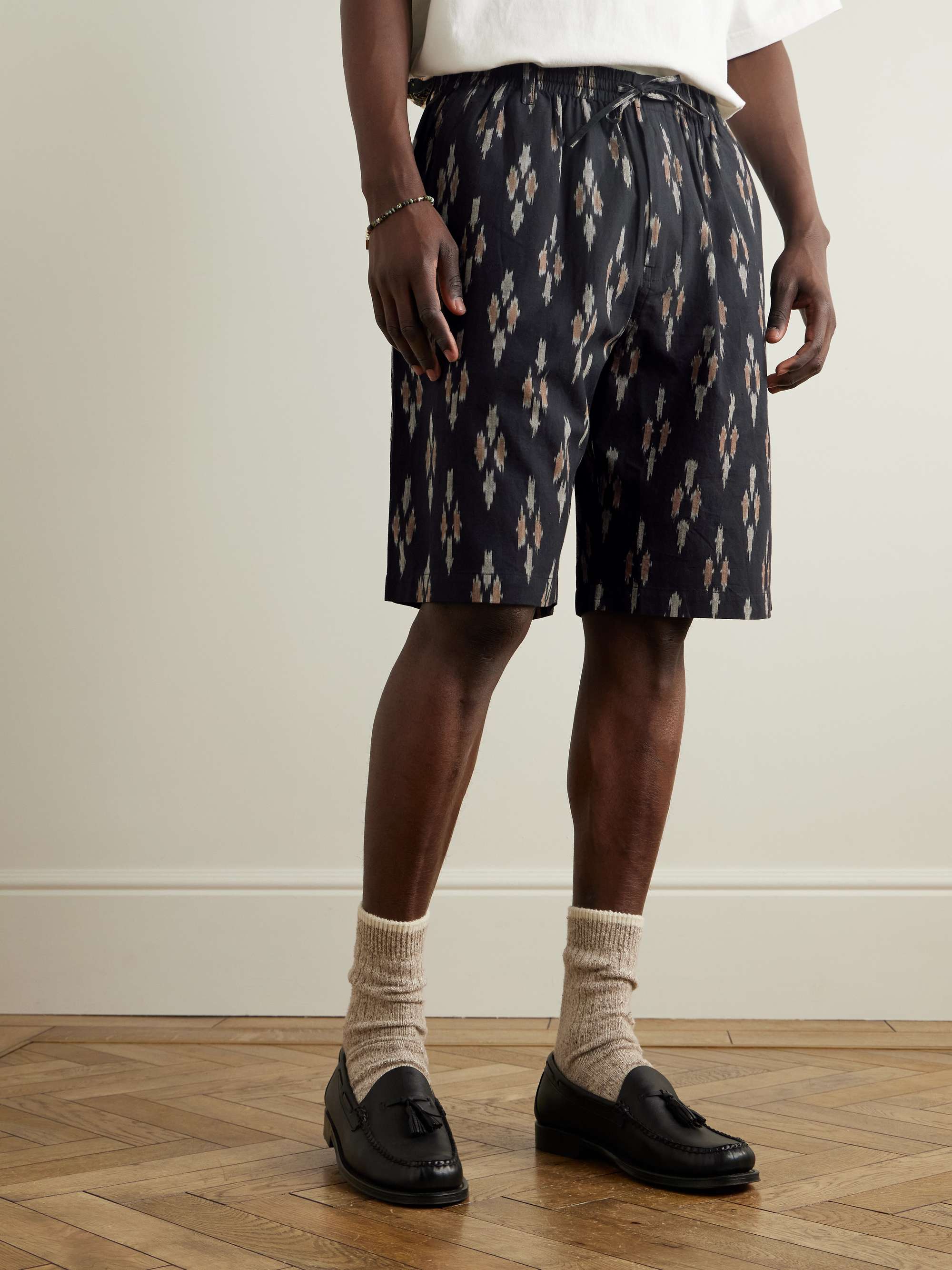 Cotton-Jacquard Wide-Leg Drawstring Shorts view