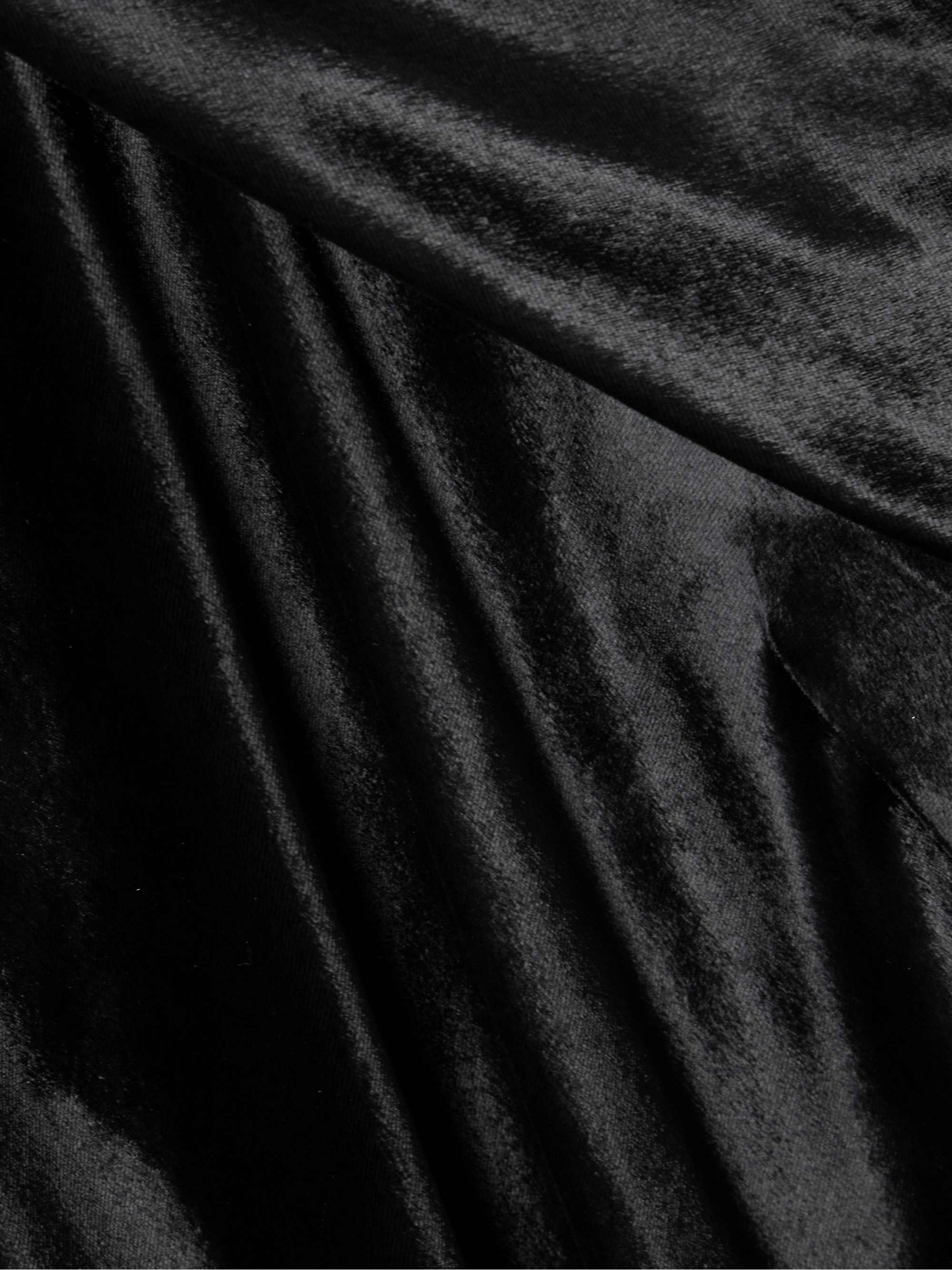 Pandora velvet gown view