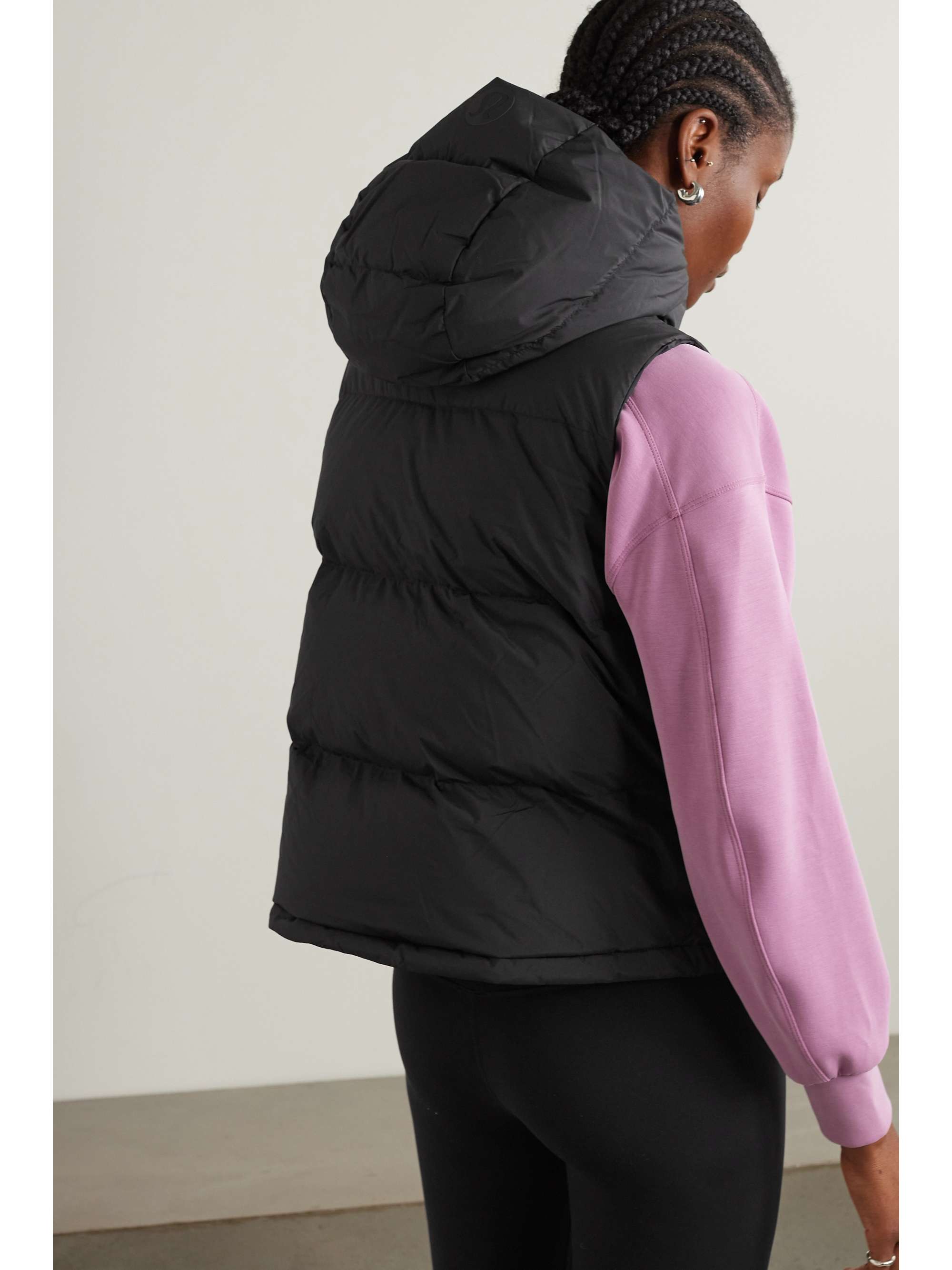 Wunder Puff cropped hooded quilted recycled-Glyde™ down vest view