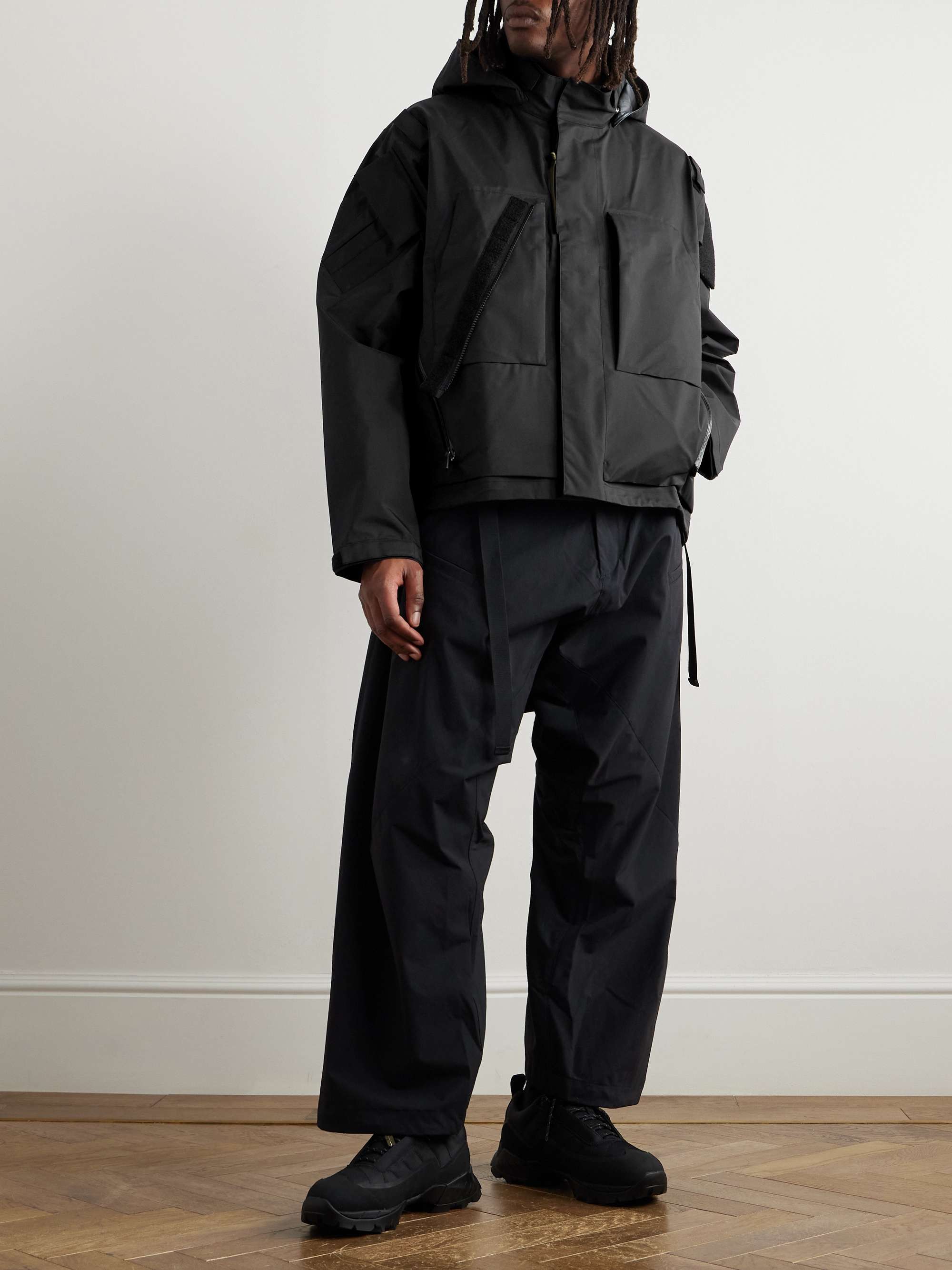 J14-GT Interops 3L Recycled GORE-TEX Shell Hooded Jacket view