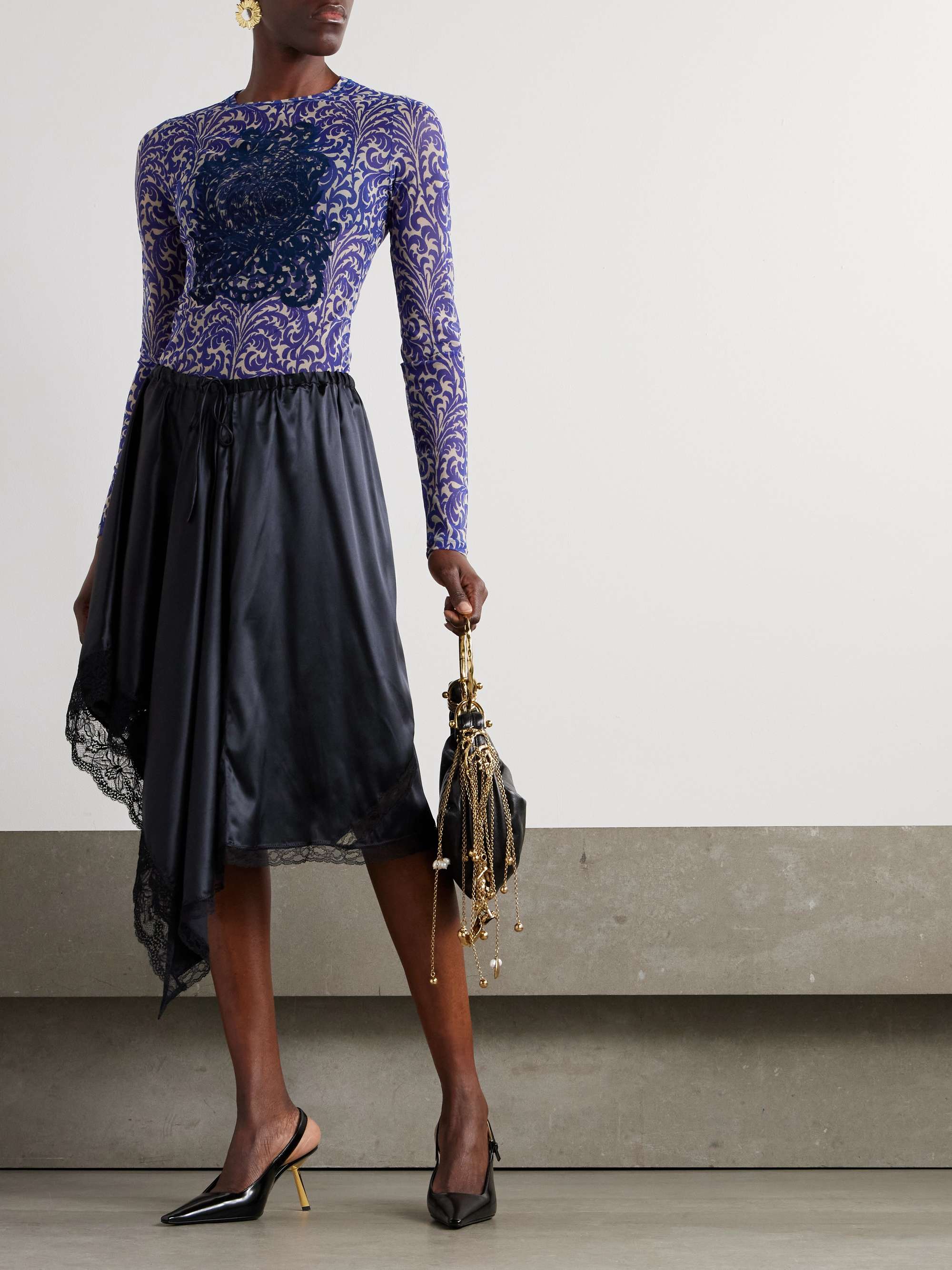 Flocked printed tulle T-shirt view
