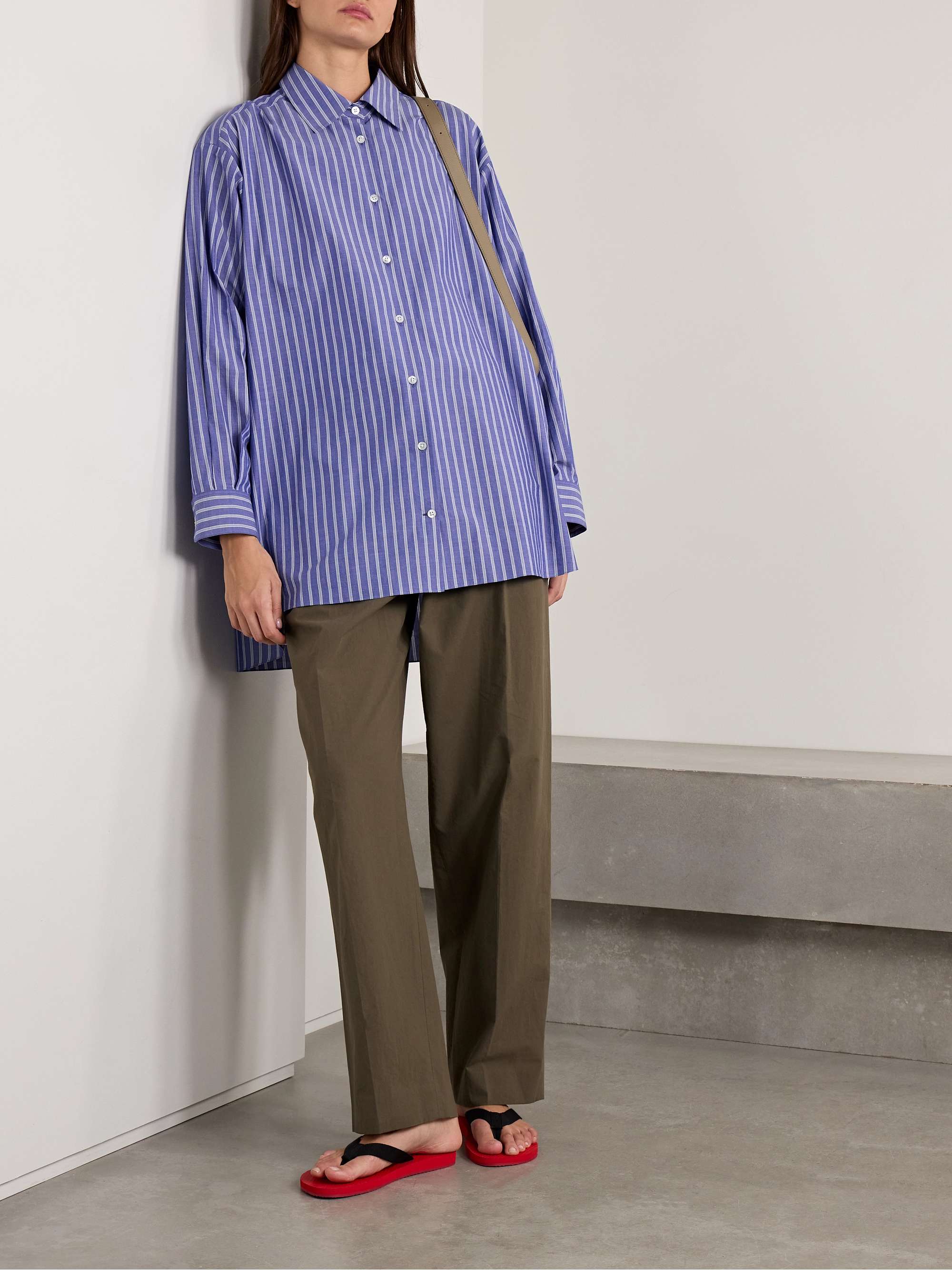 Lilas pleated cotton tapered pants view