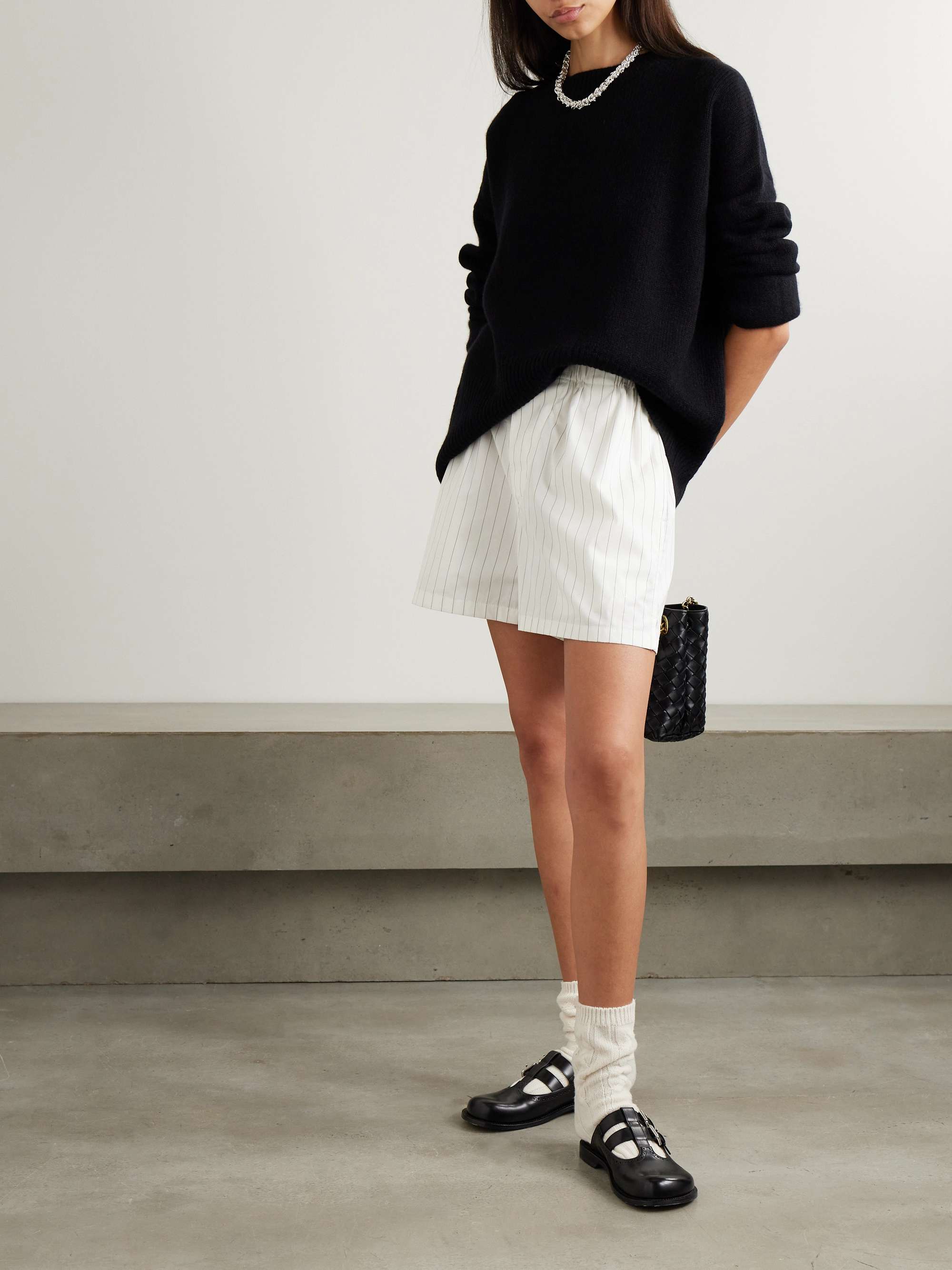 Knightsbridge ribbed cashmere sweater view