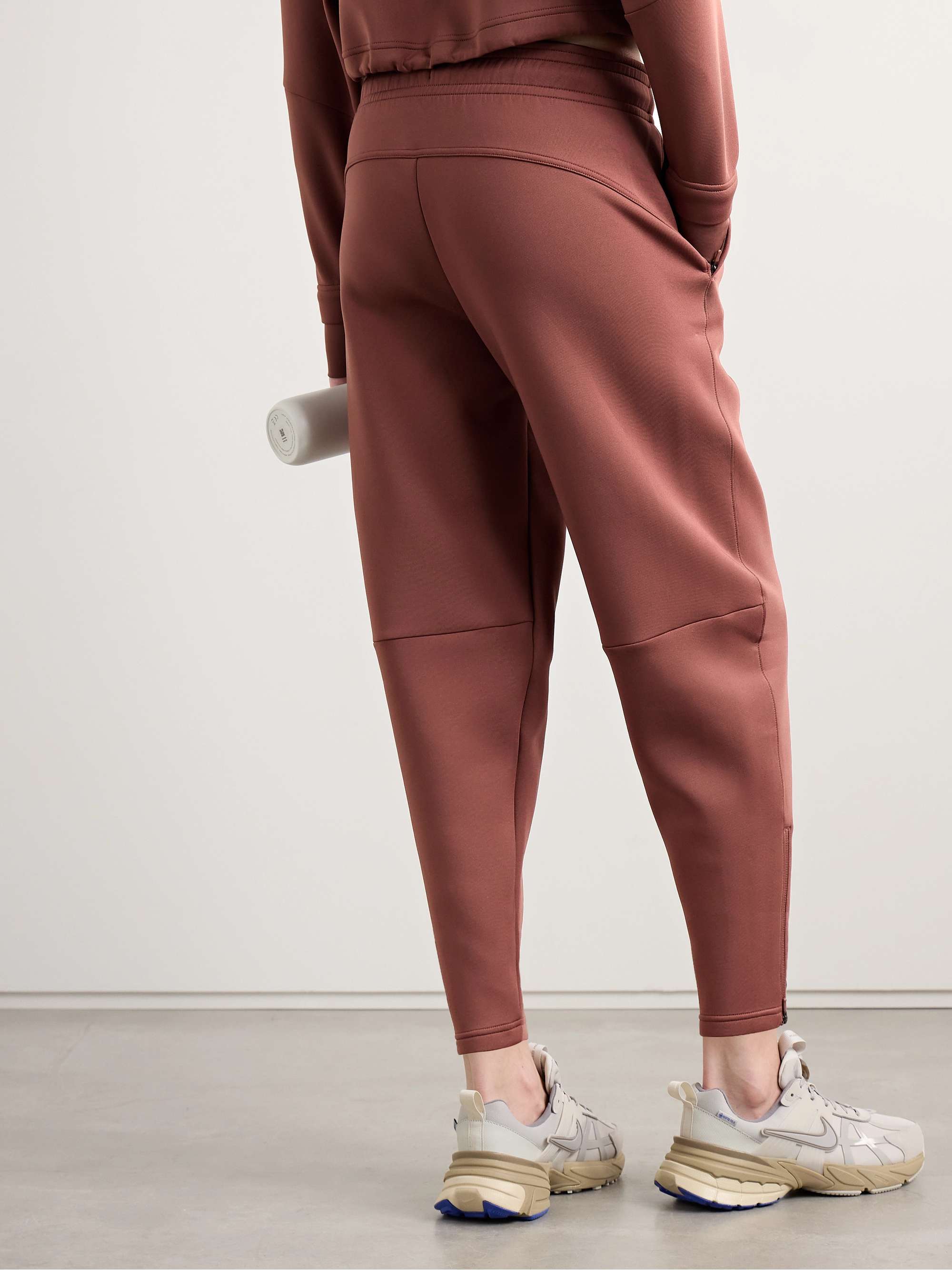 Prima Dri-FIT track pants view
