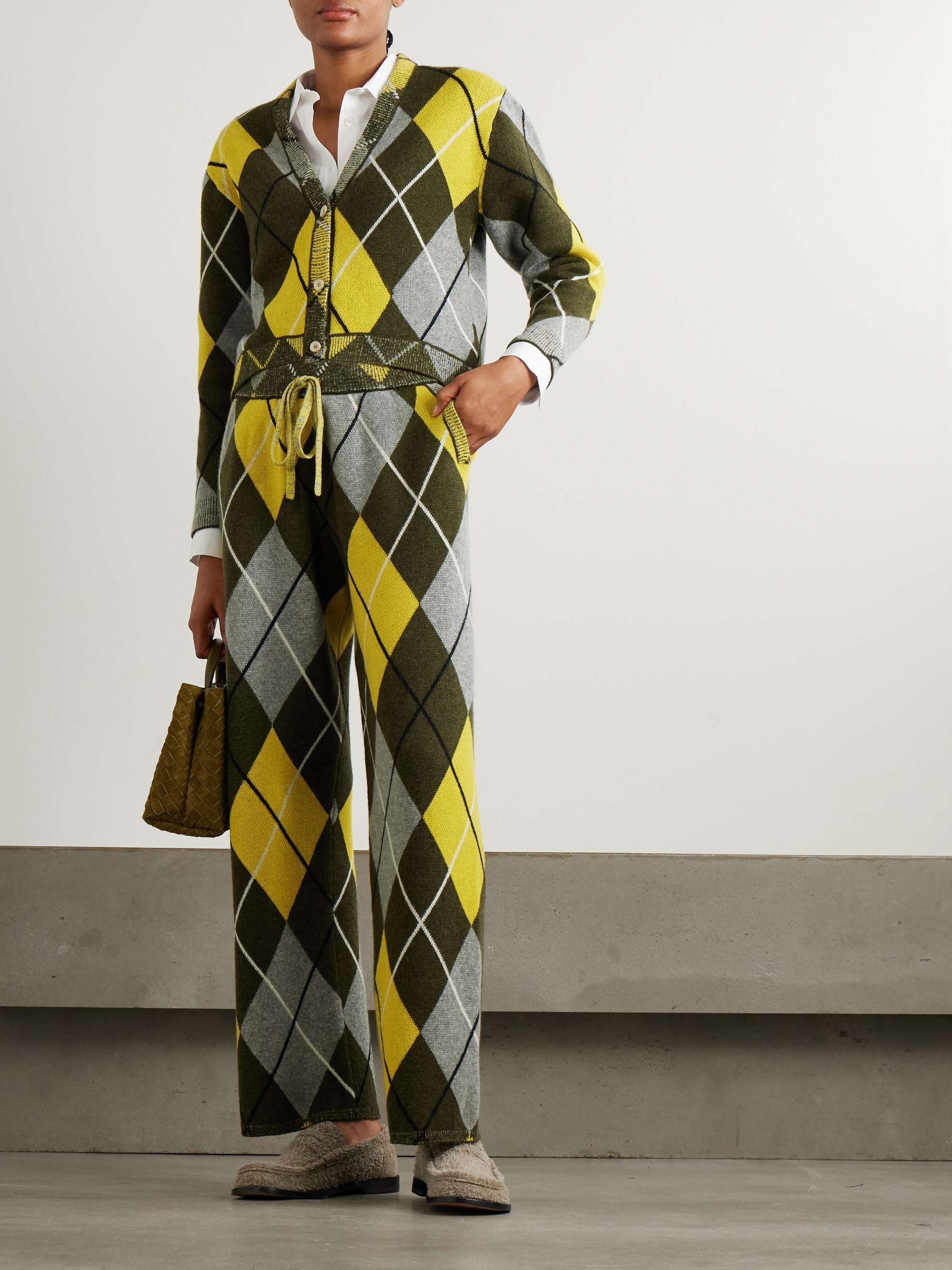 Argyle cashmere-jacquard cardigan view
