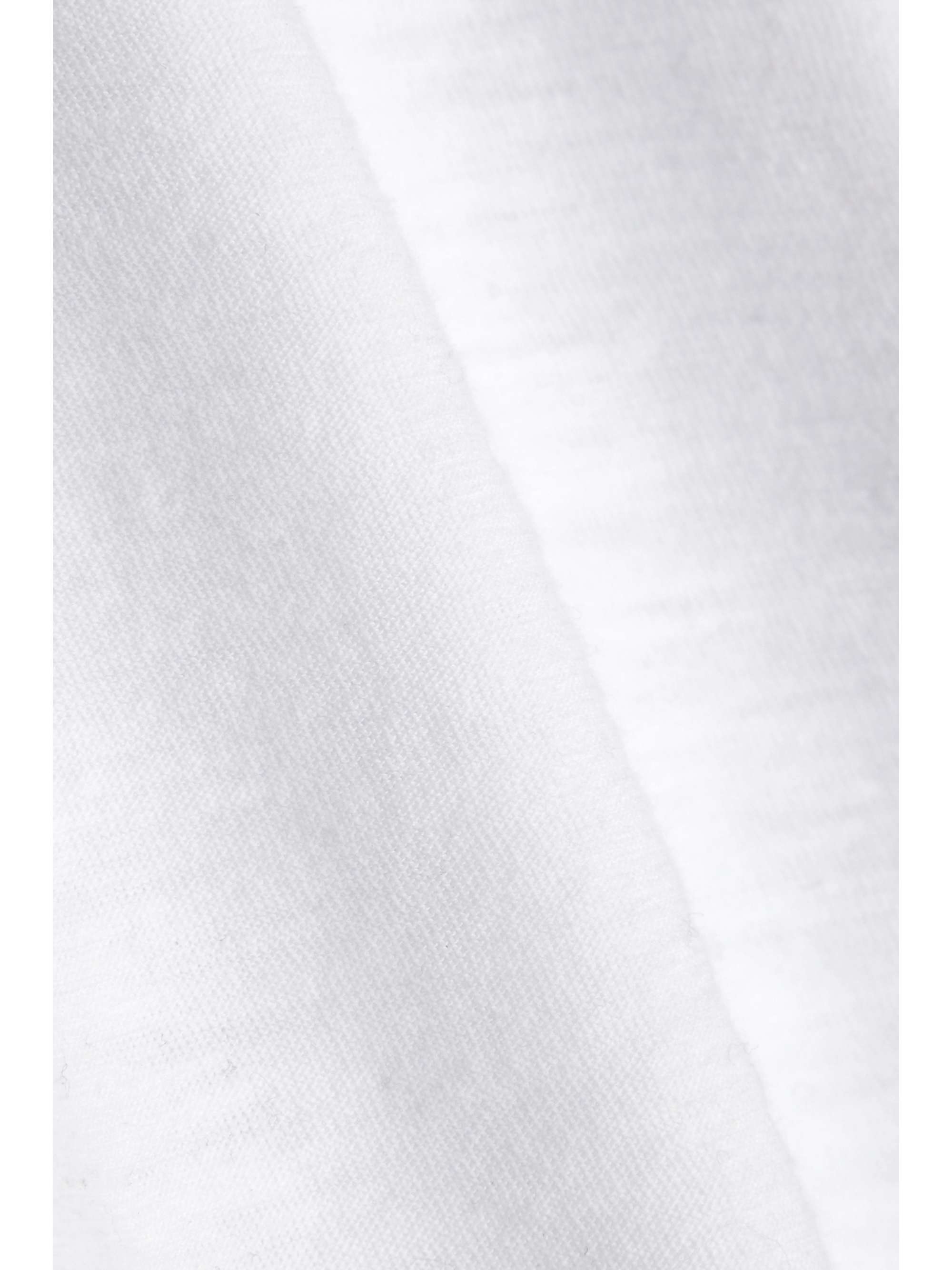 Casual slub cotton T-shirt view
