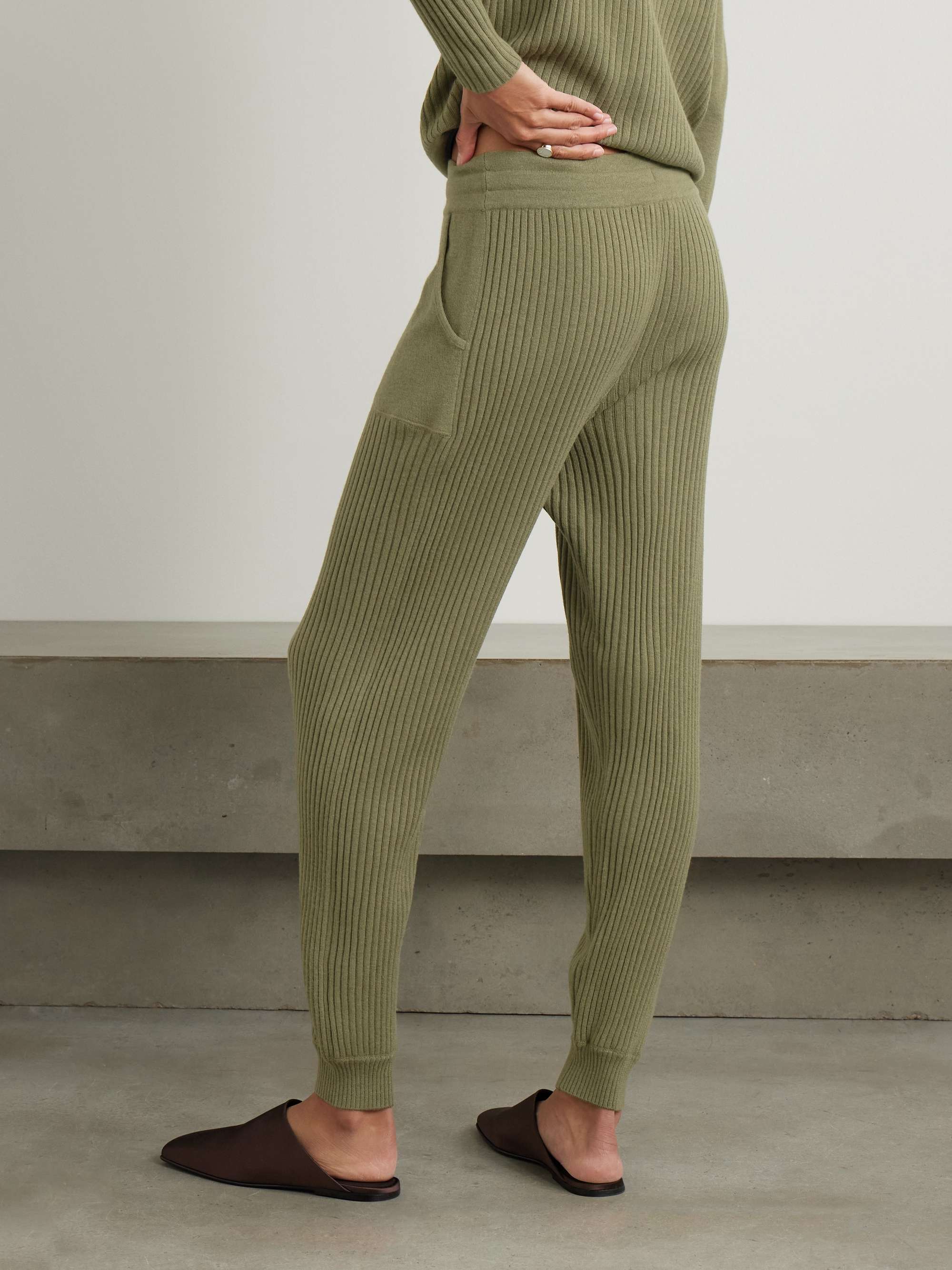 Moelleux wool and cashmere-blend tapered track pants view