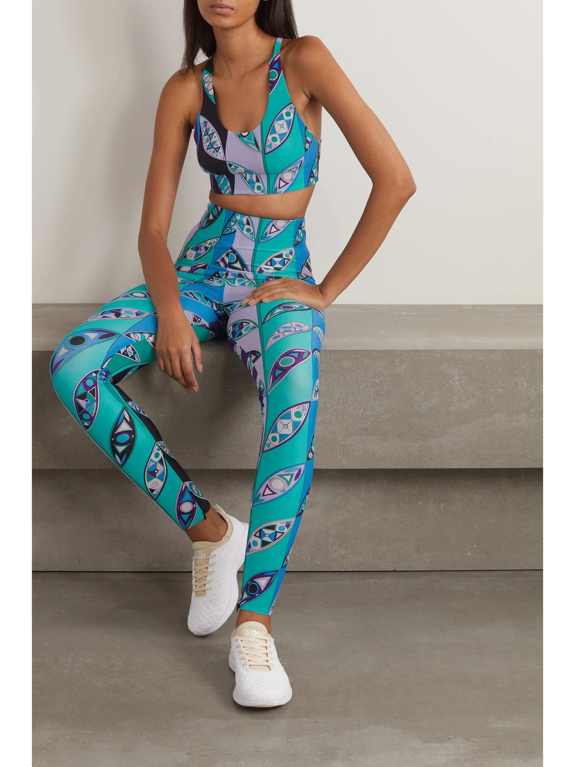 Printed stretch sports bra view