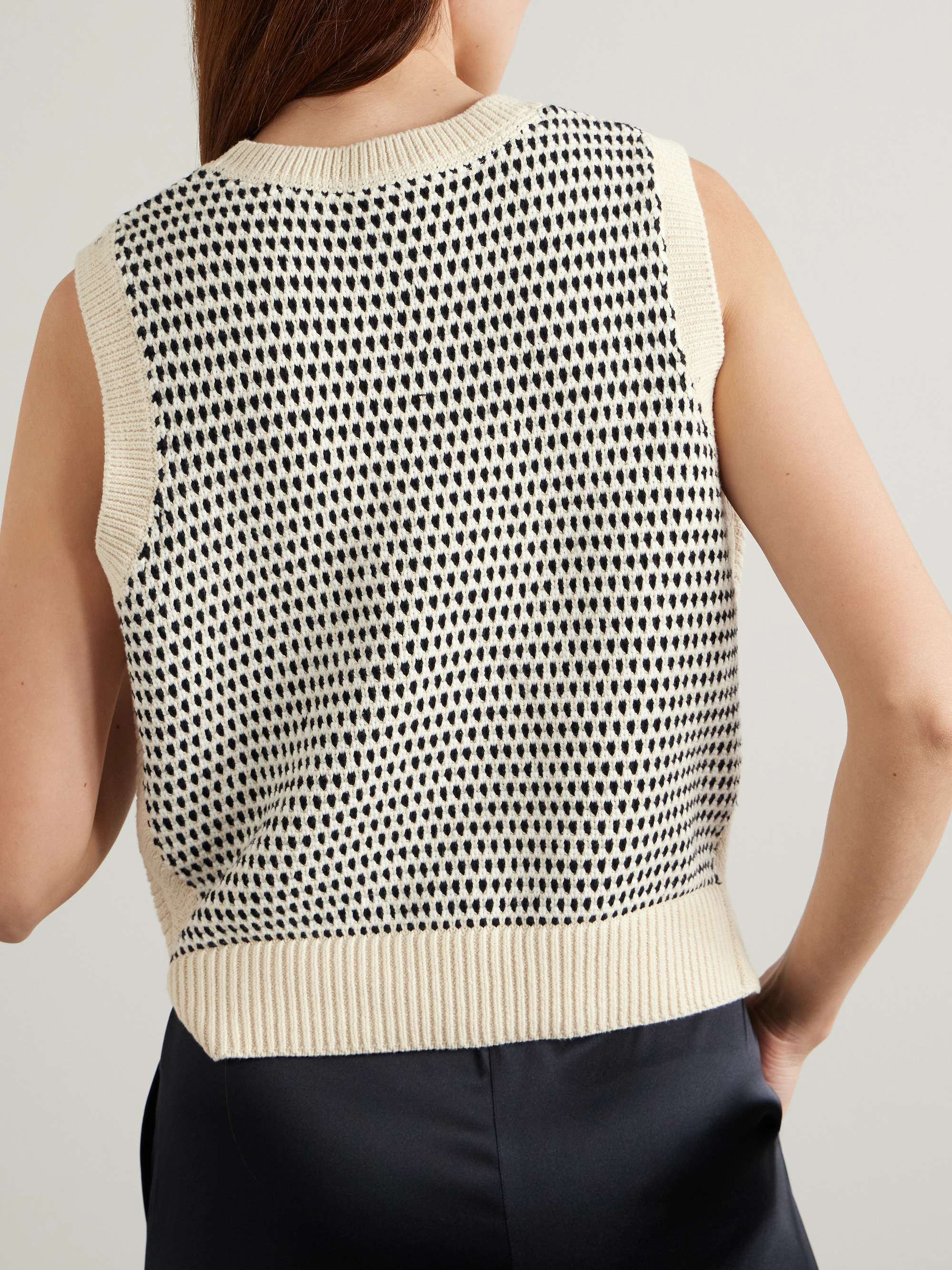 Knowles cotton vest view