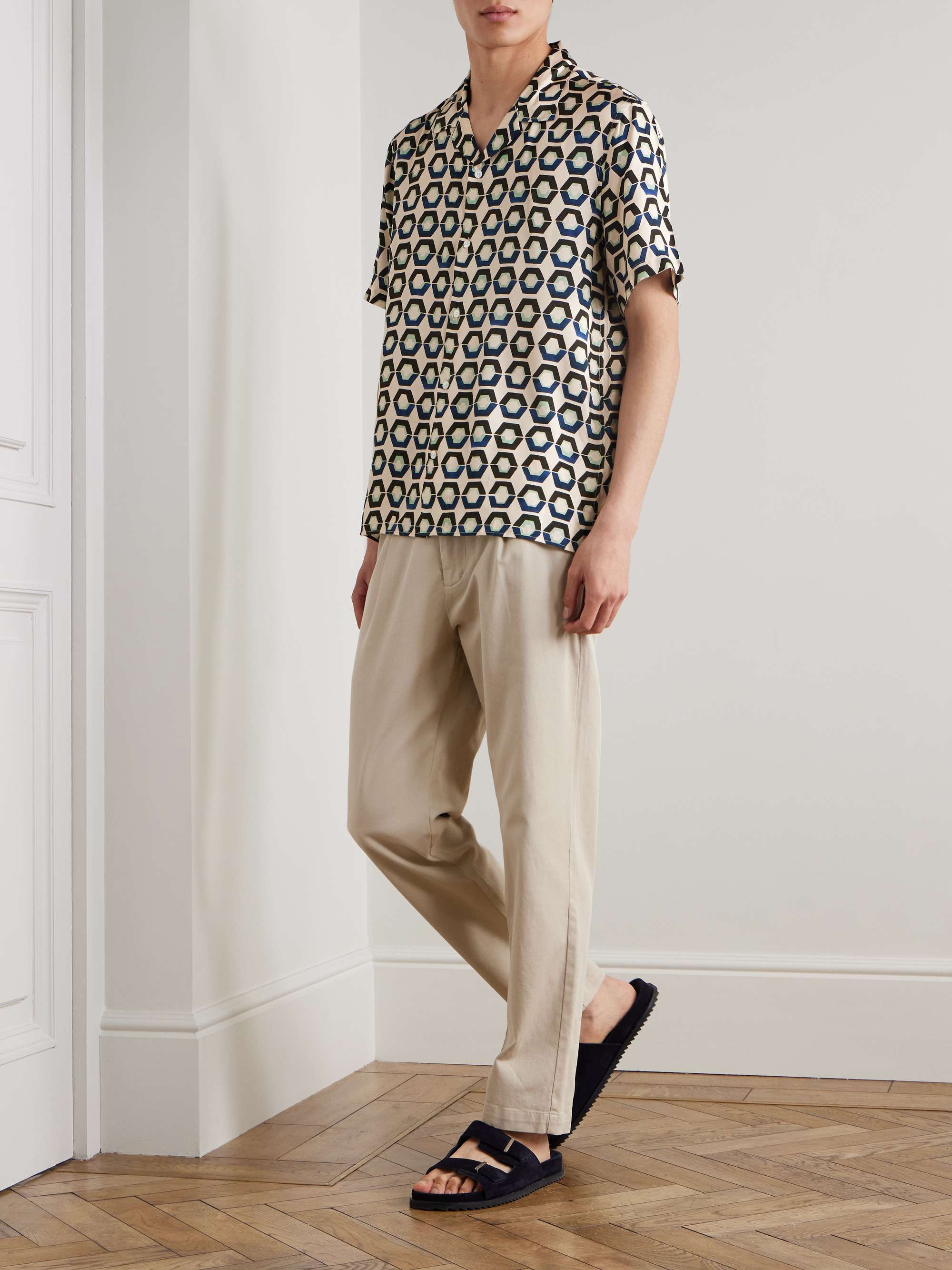 Geo Camp-Collar Printed ECOVERO™-Twill Shirt view