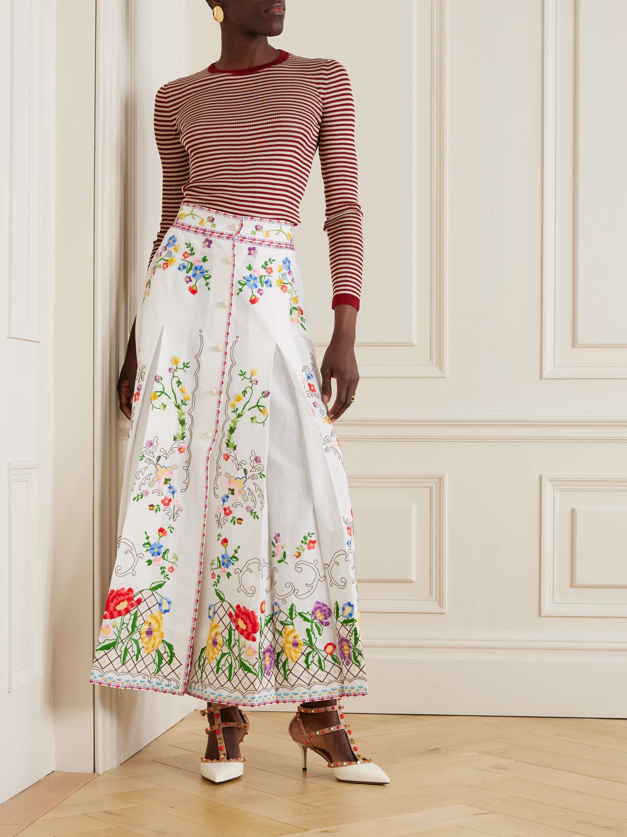 Pleated embroidered cotton, linen and silk-blend midi skirt view