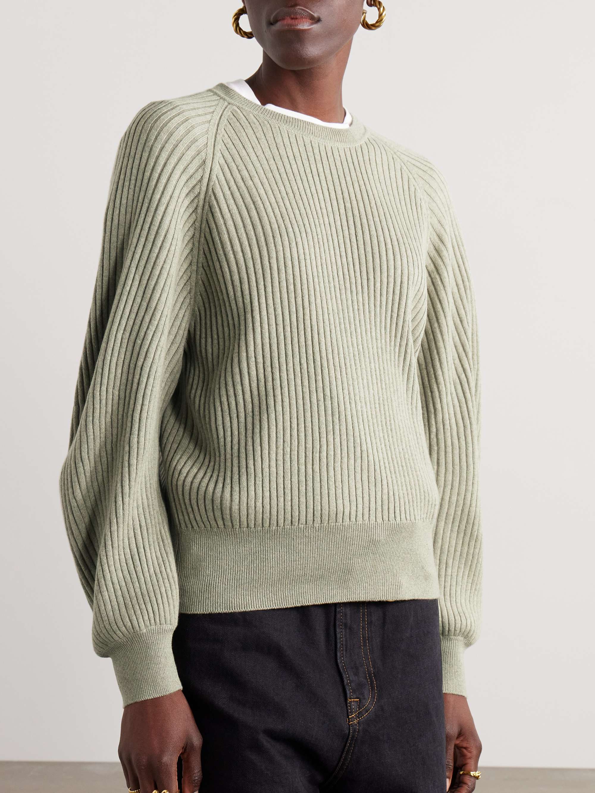 Ribbed cashmere sweater view