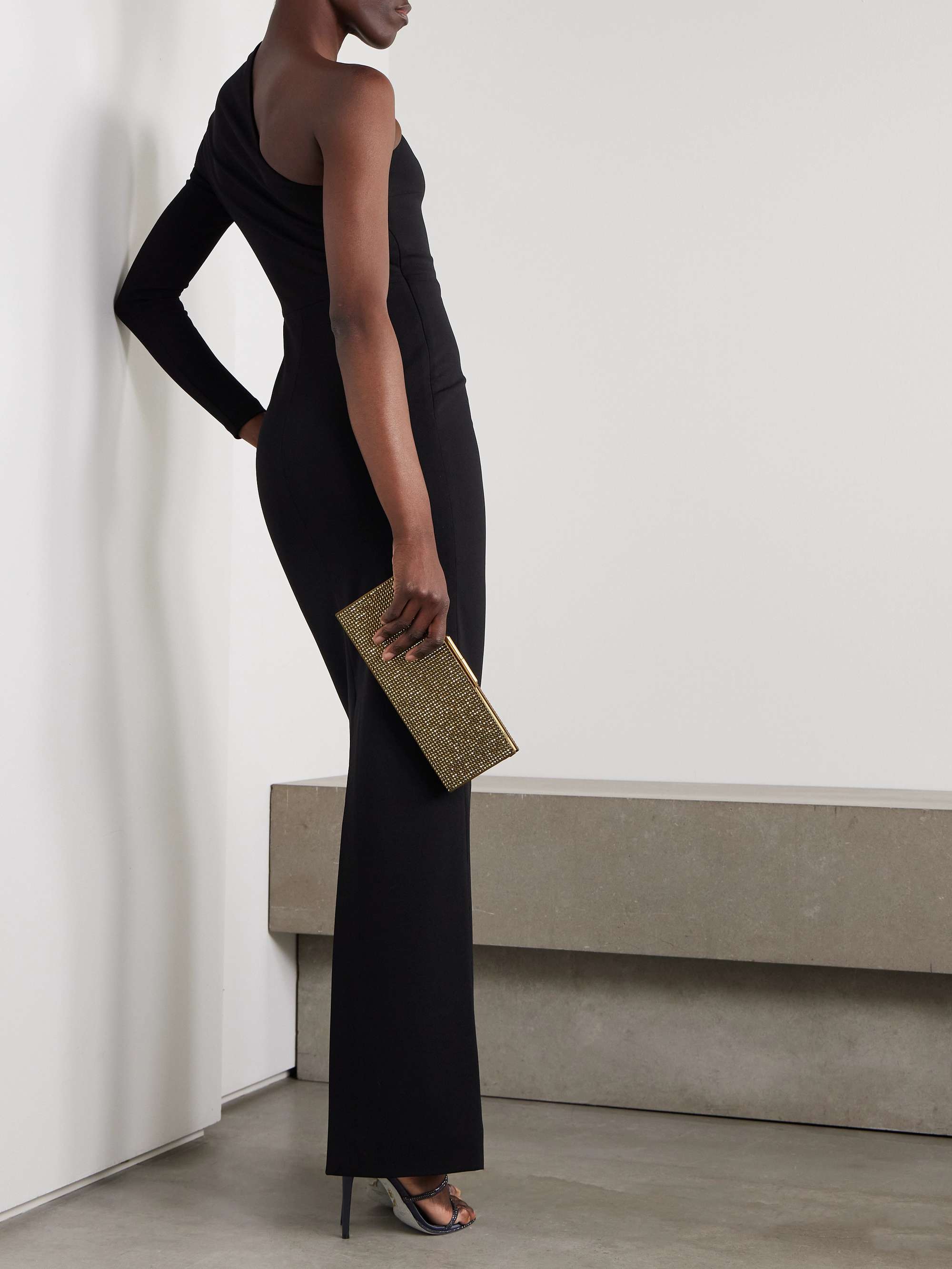 Joana one-sleeve crepe gown view