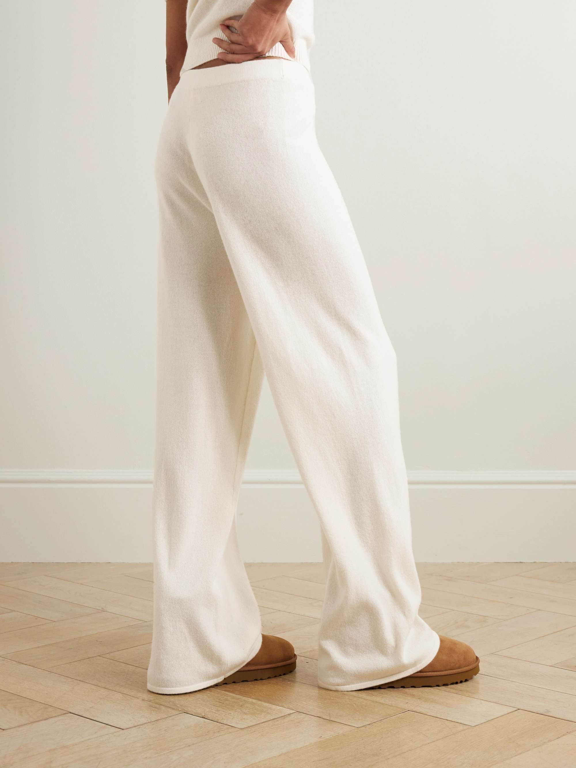 Everywhere cashmere track pants view