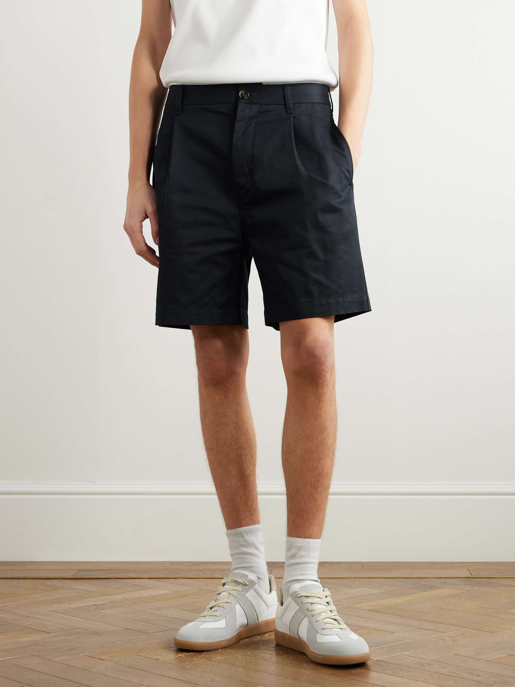 Wide-Leg Pleated Cotton-Gabardine Shorts view