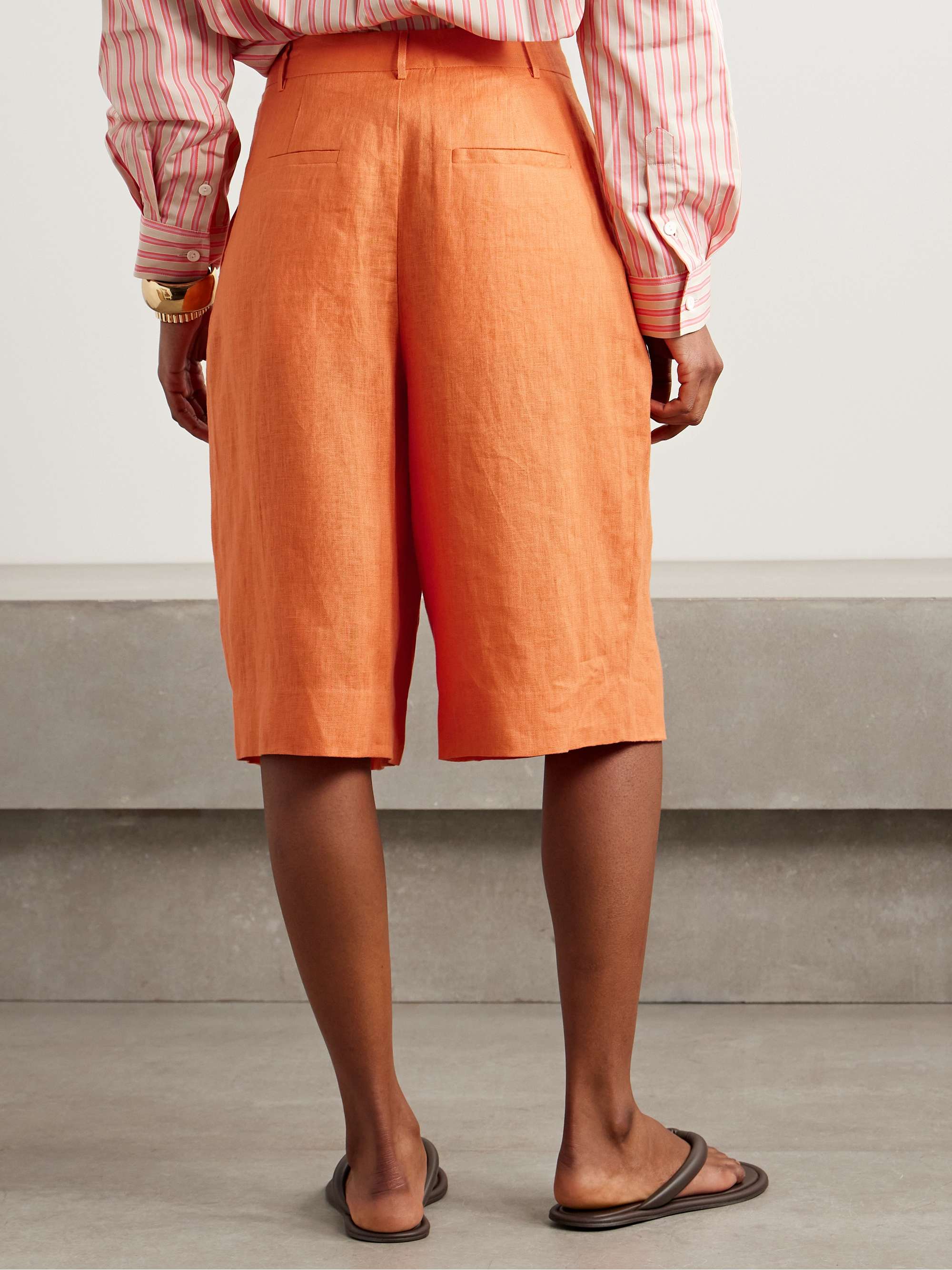 Cruz pleated linen shorts view