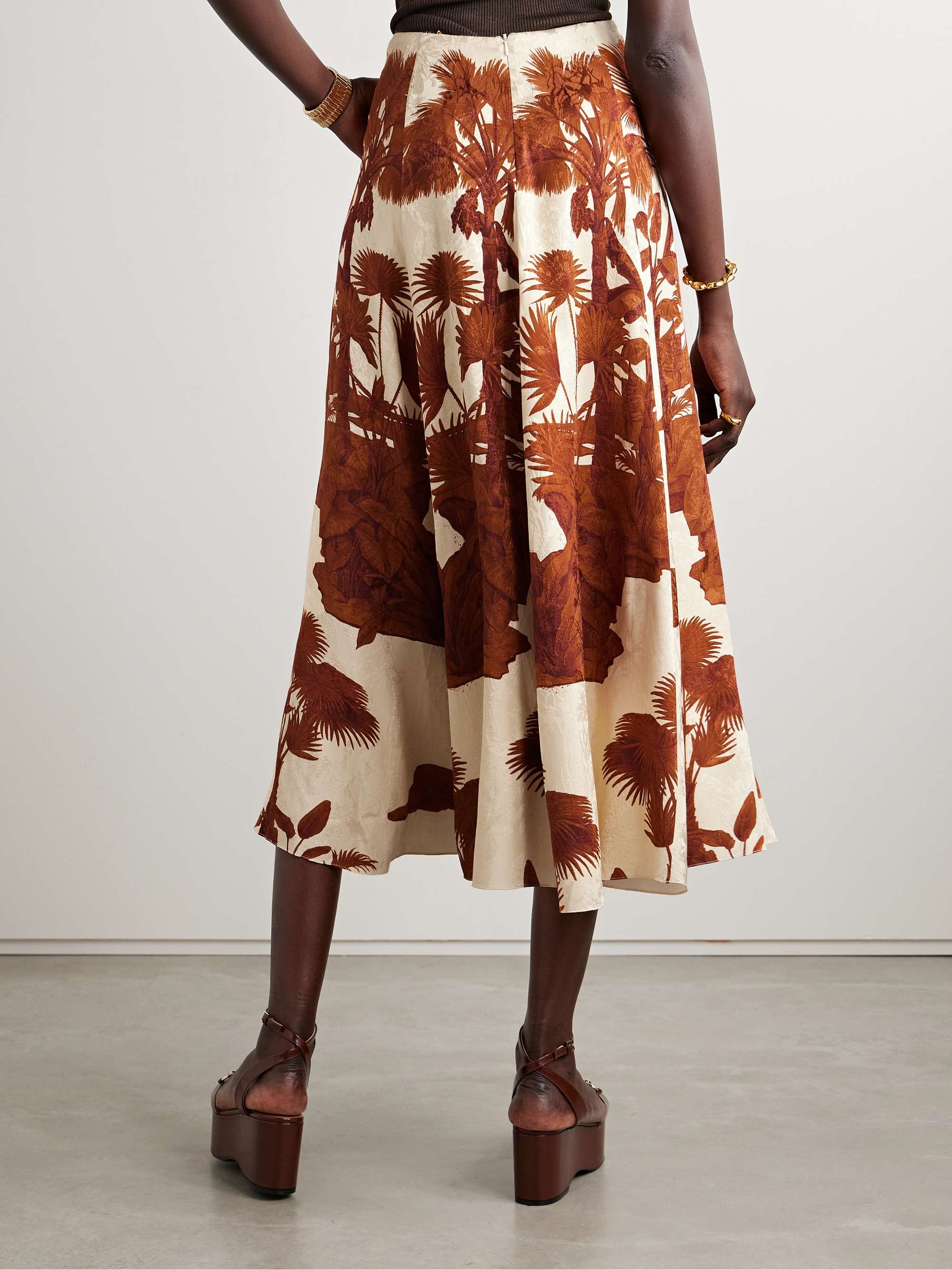 Encanto de Isla printed satin-jacquard maxi skirt view