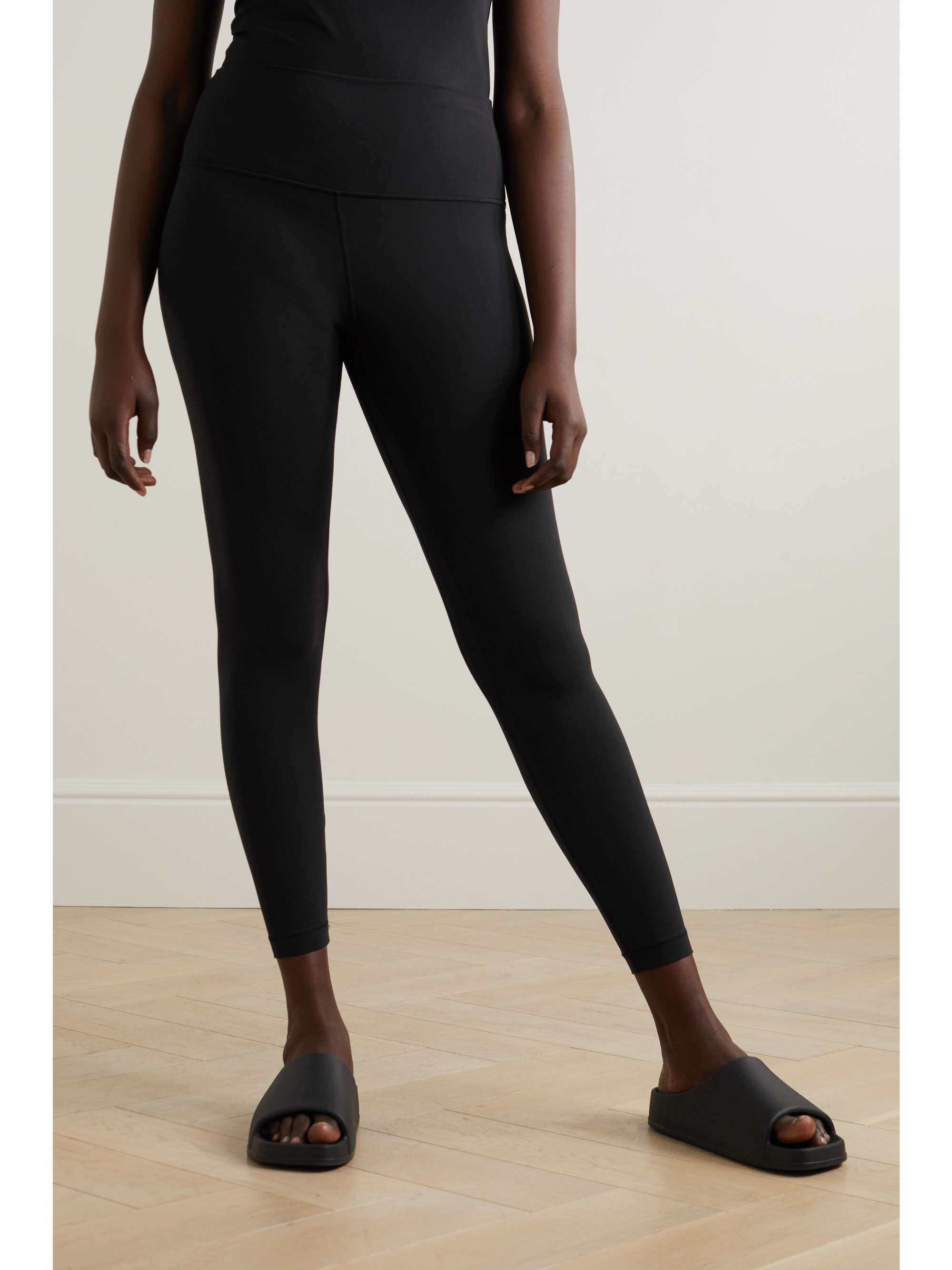 Align high-rise leggings view