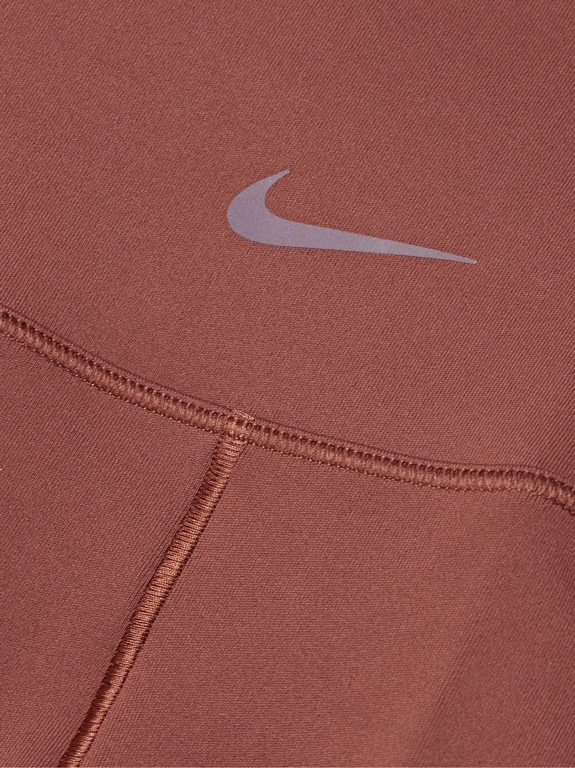 Universa Dri-FIT leggings view