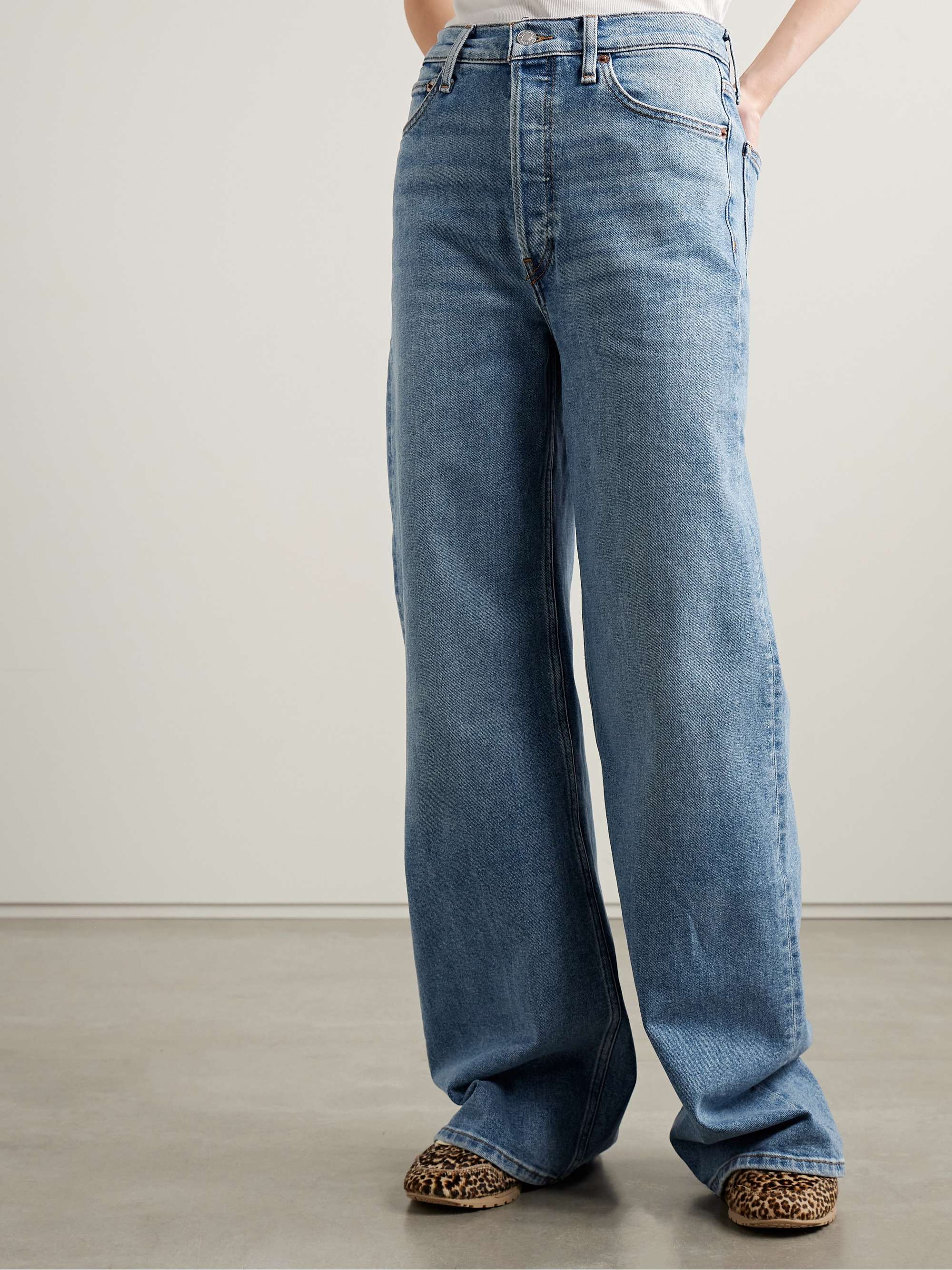70s Ultra high-rise wide-leg jeans view