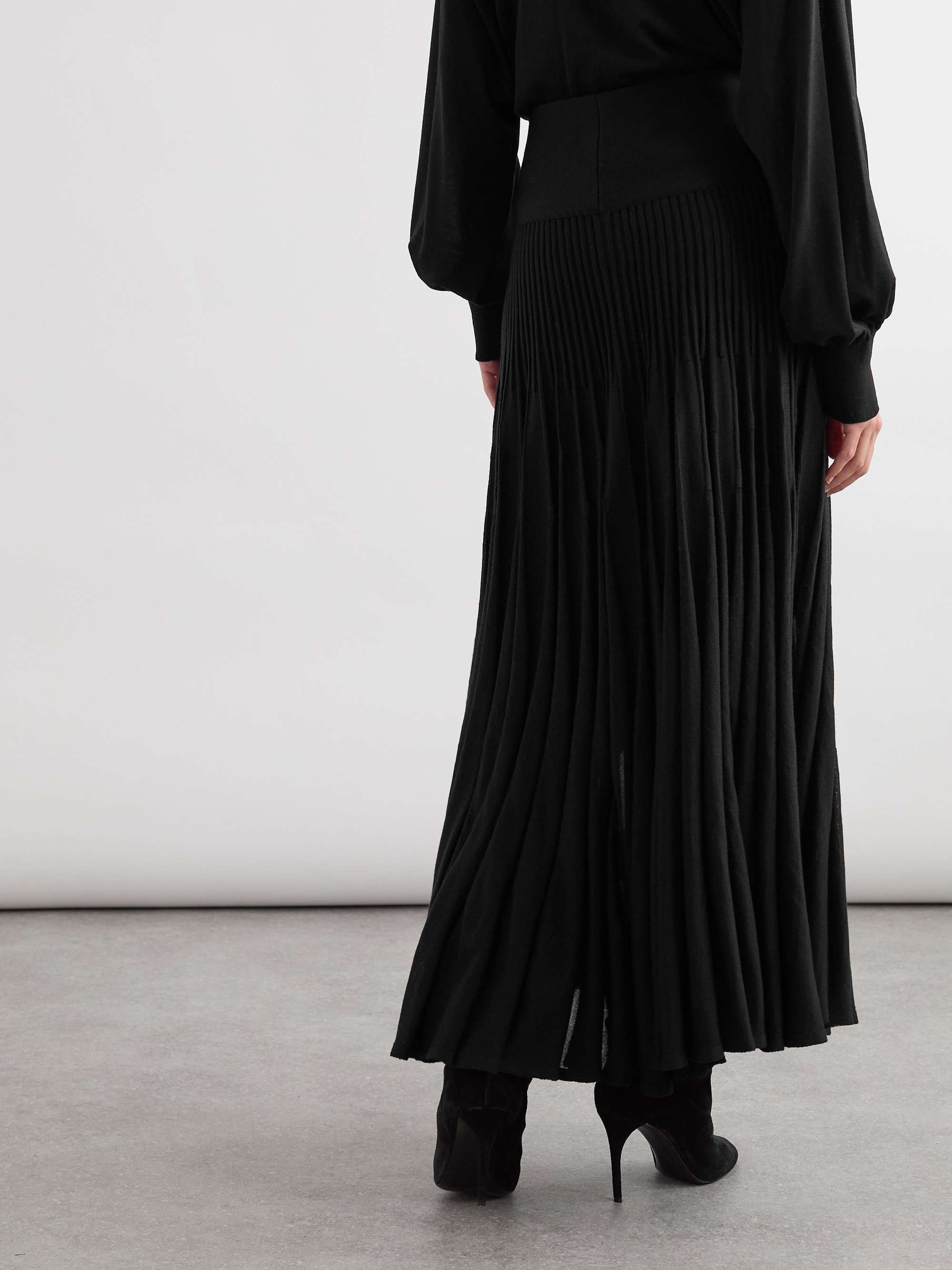 Pleated wool midi skirt view