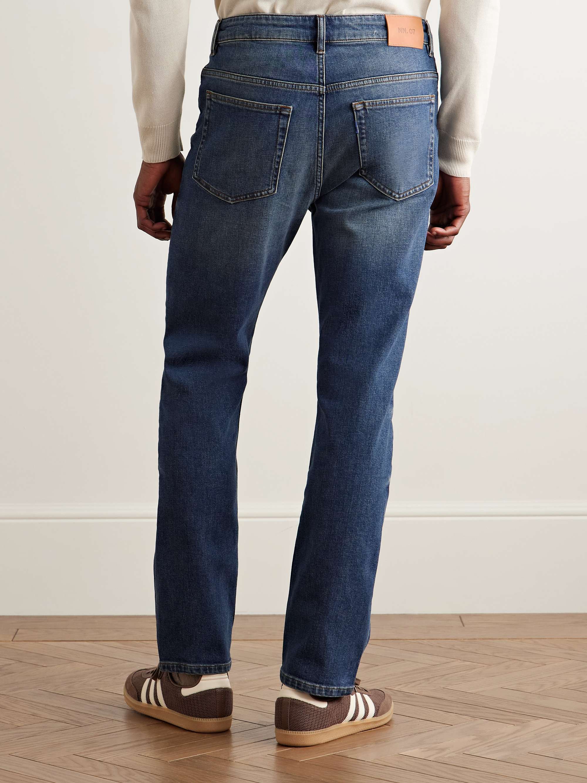 Johnny 1862 Slim-Fit Jeans view