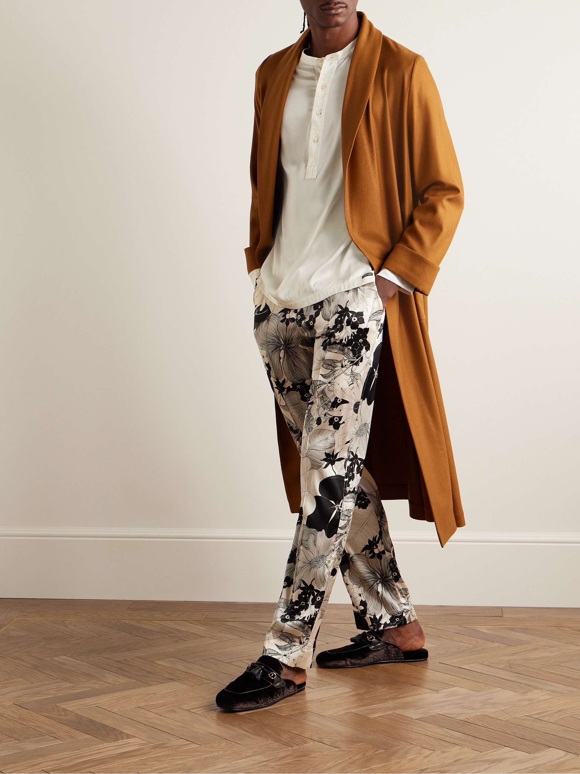 Silk-Blend Satin Henley Pyjama Top view