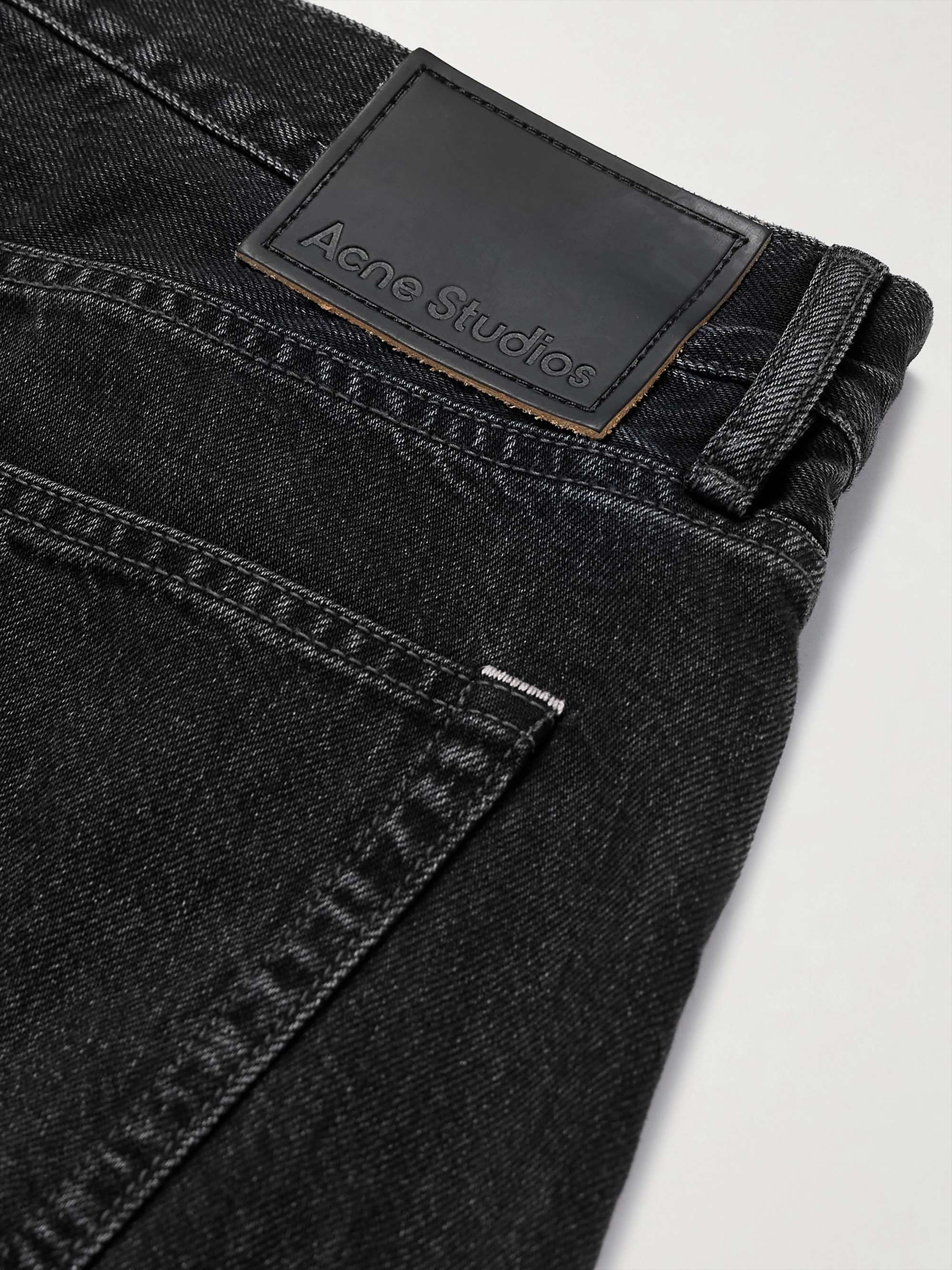 1981M Wide-Leg Jeans view
