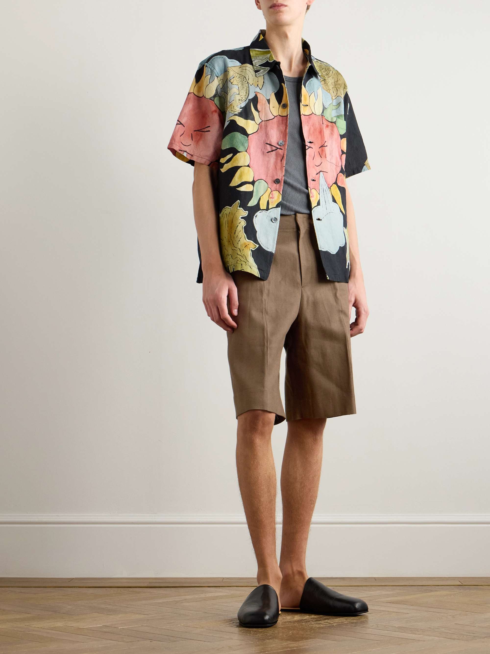 Borrowed Straight-Leg Pleated Cotton Shorts view
